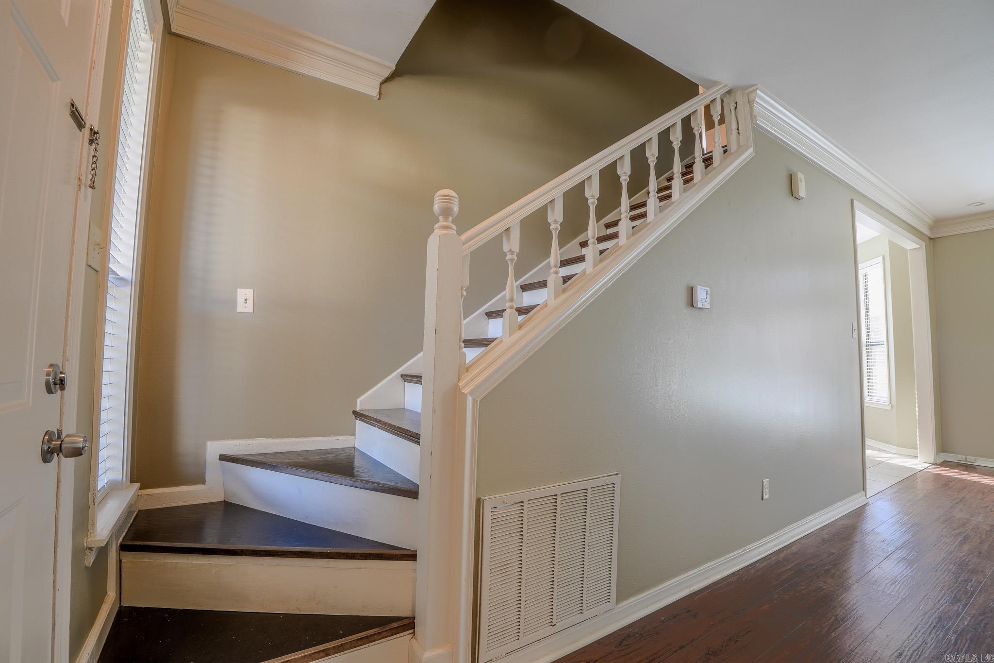 8 Wagon Wheel  Little Rock, AR