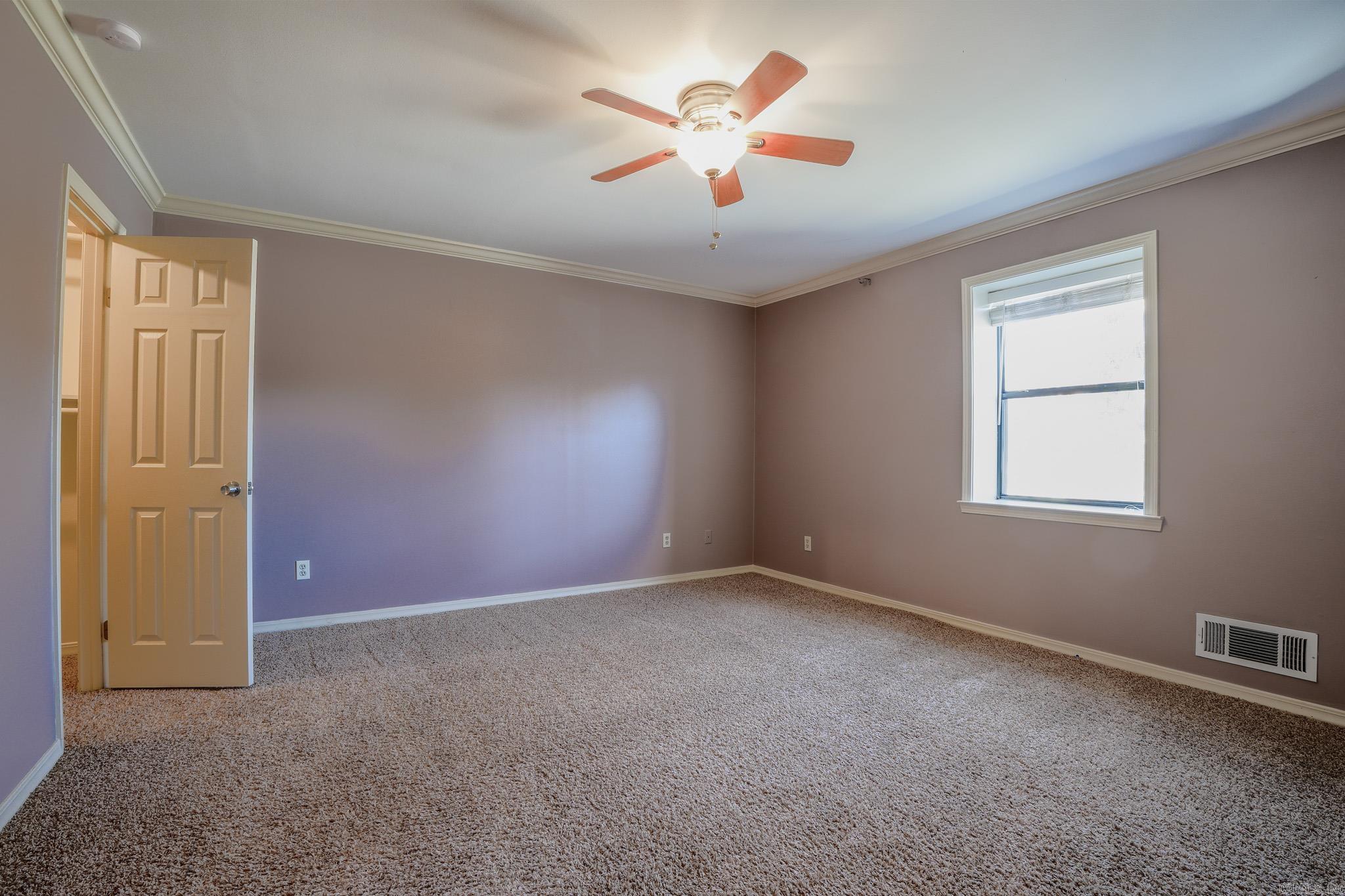 8 Wagon Wheel  Little Rock, AR