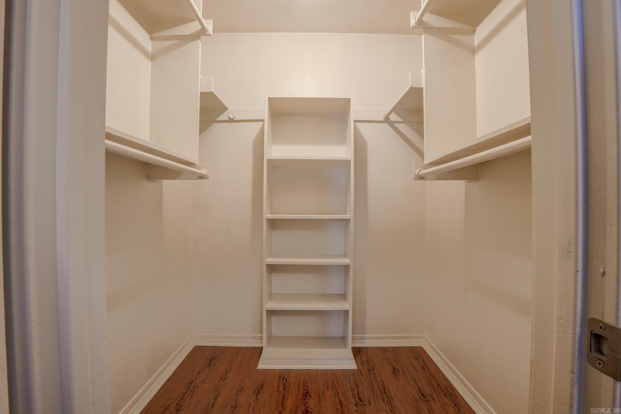 8 Wagon Wheel  Little Rock, AR