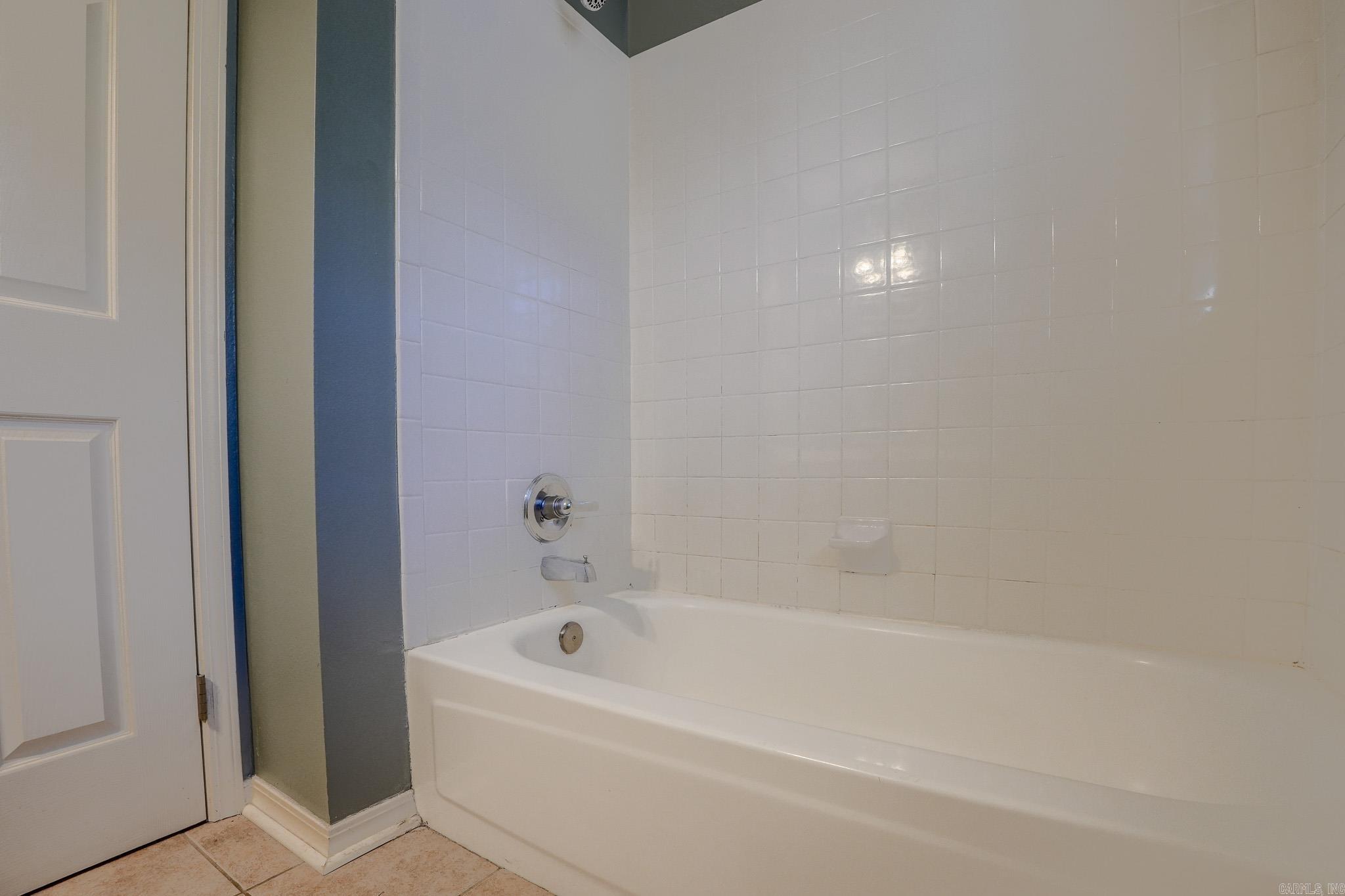 8 Wagon Wheel  Little Rock, AR