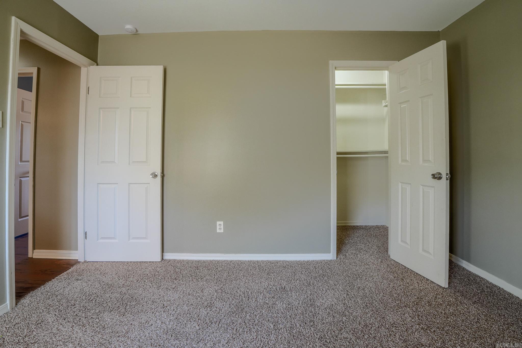 8 Wagon Wheel  Little Rock, AR