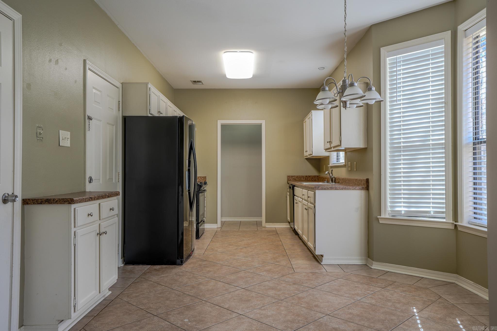 8 Wagon Wheel  Little Rock, AR