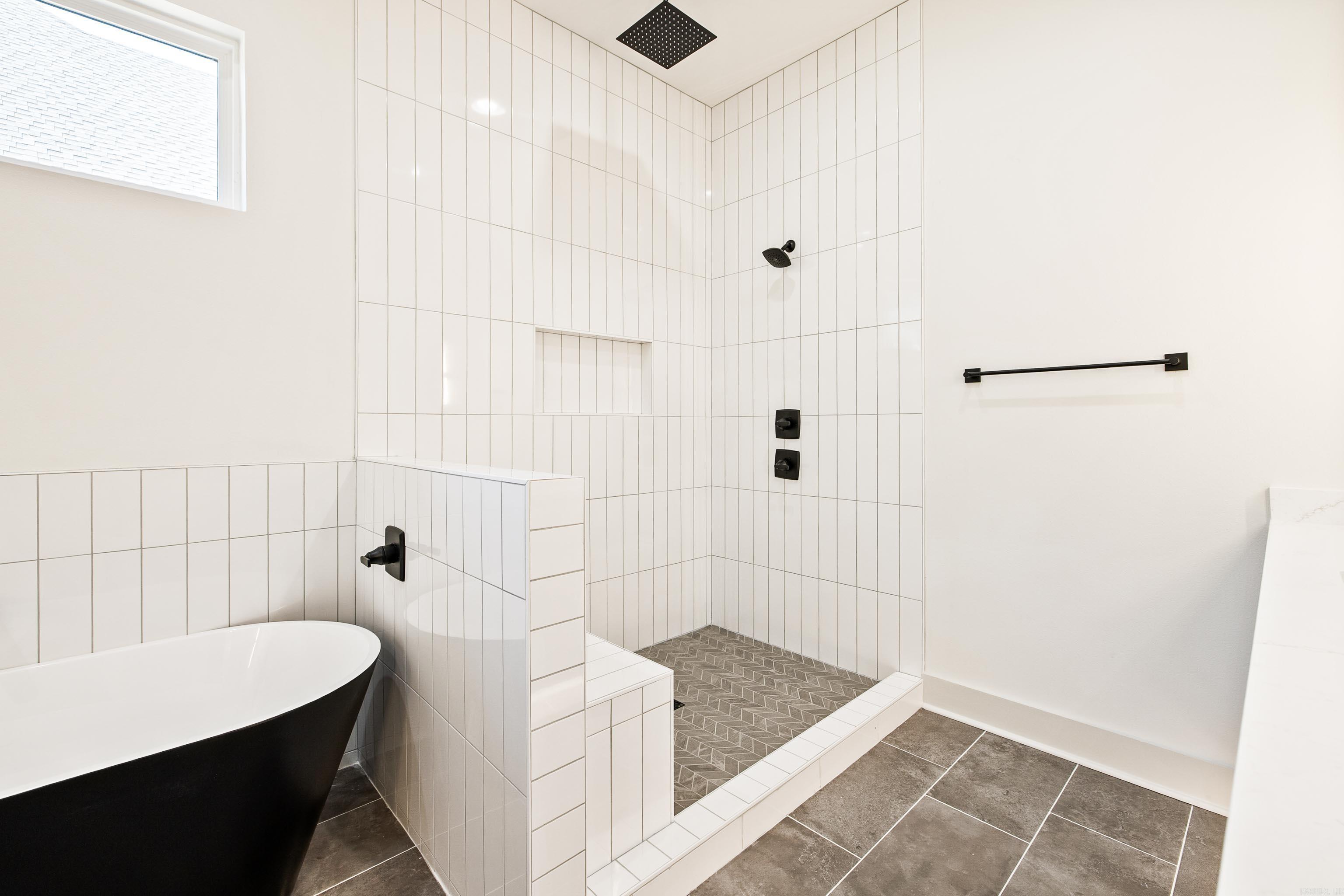 7130 Moonview  Alexander, AR