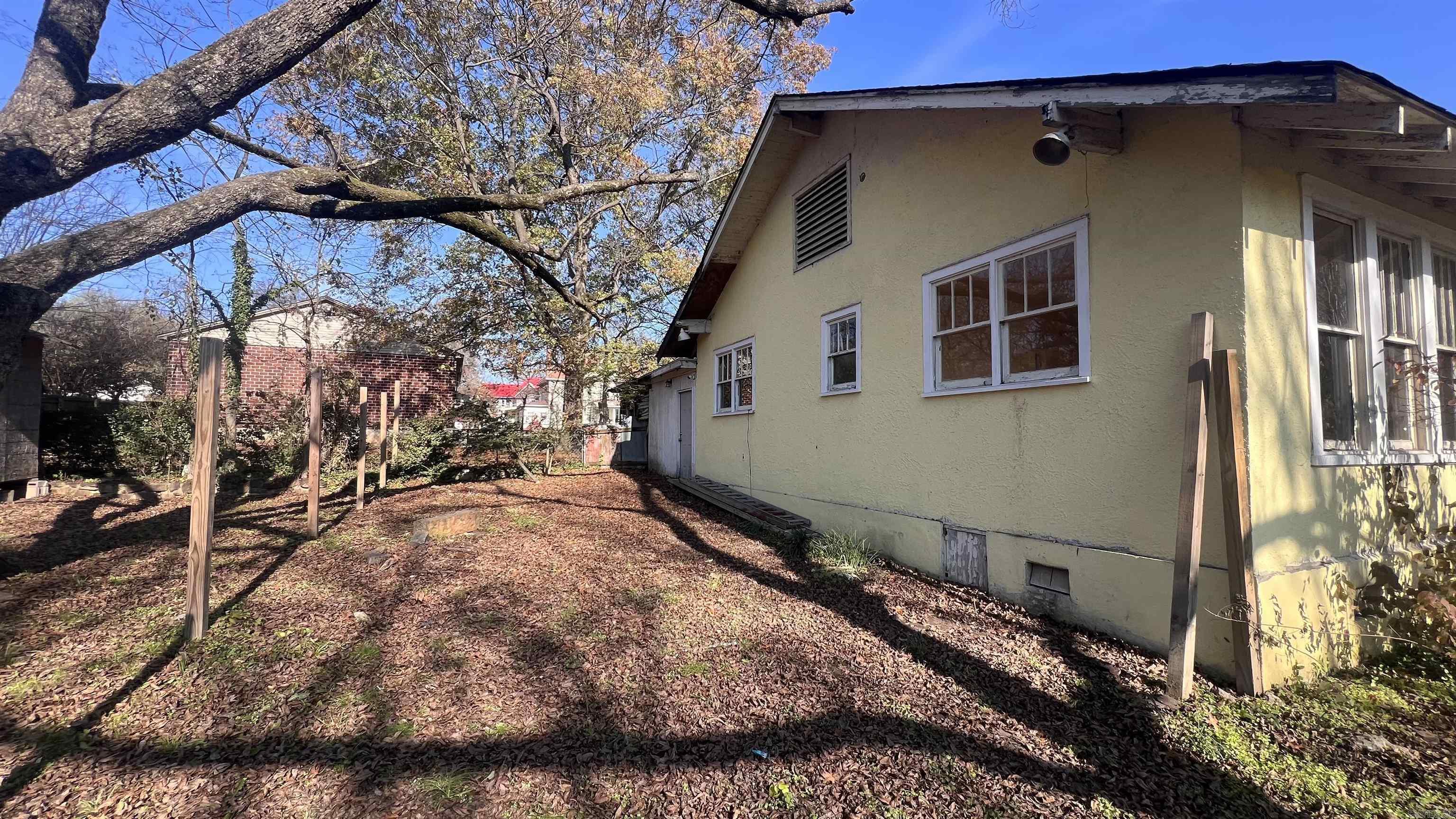 607 N Morrill  Morrilton, AR