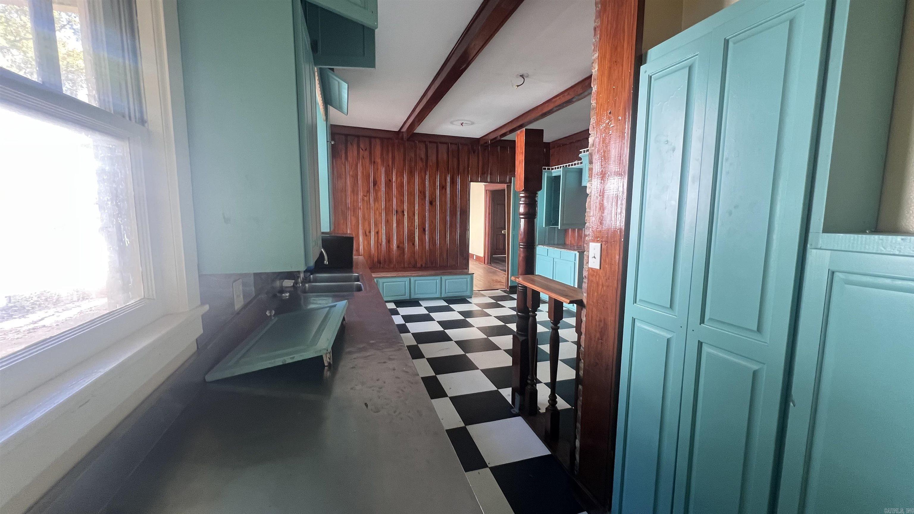 607 N Morrill  Morrilton, AR