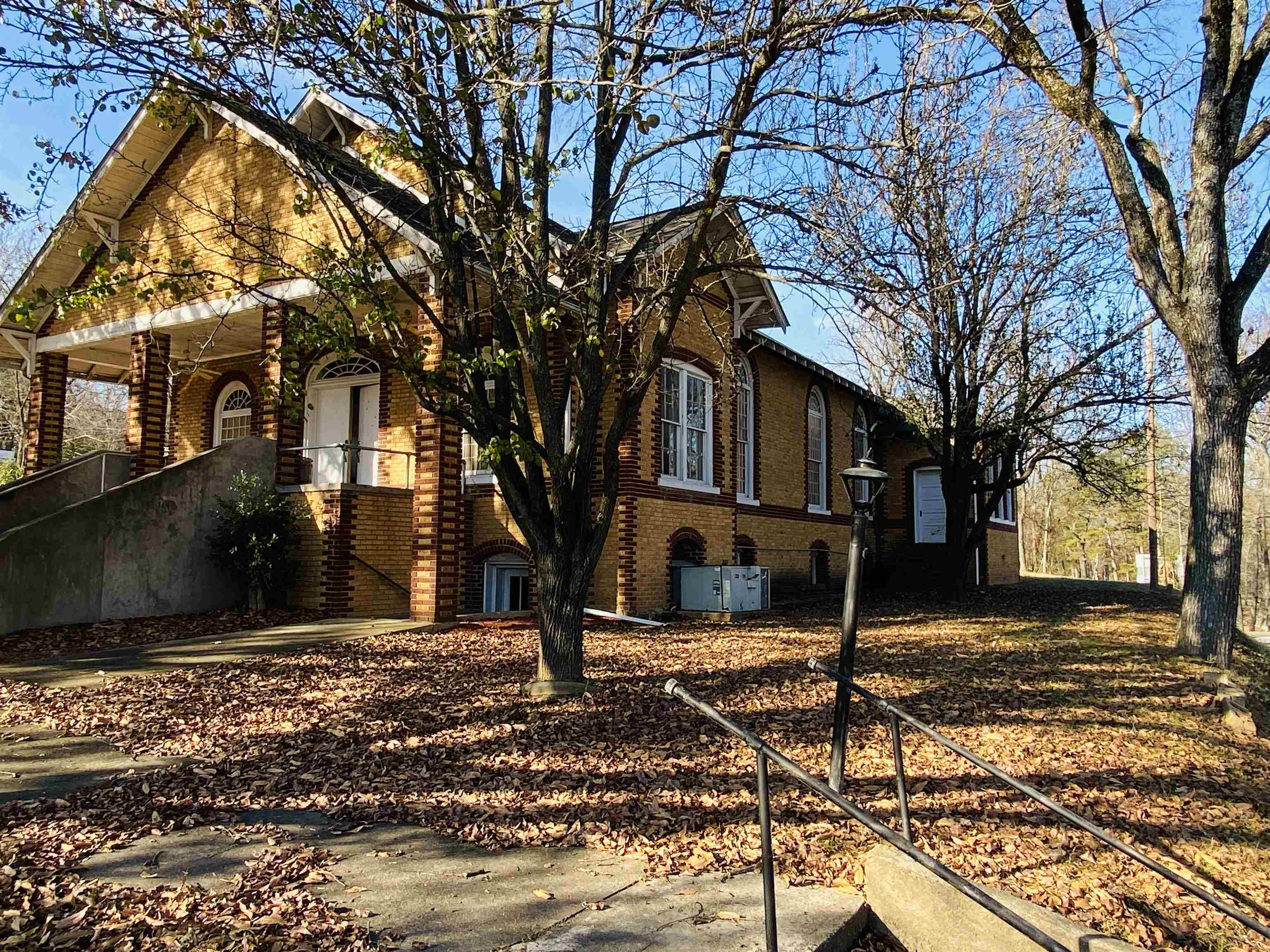 15 W First  Calico Rock, AR