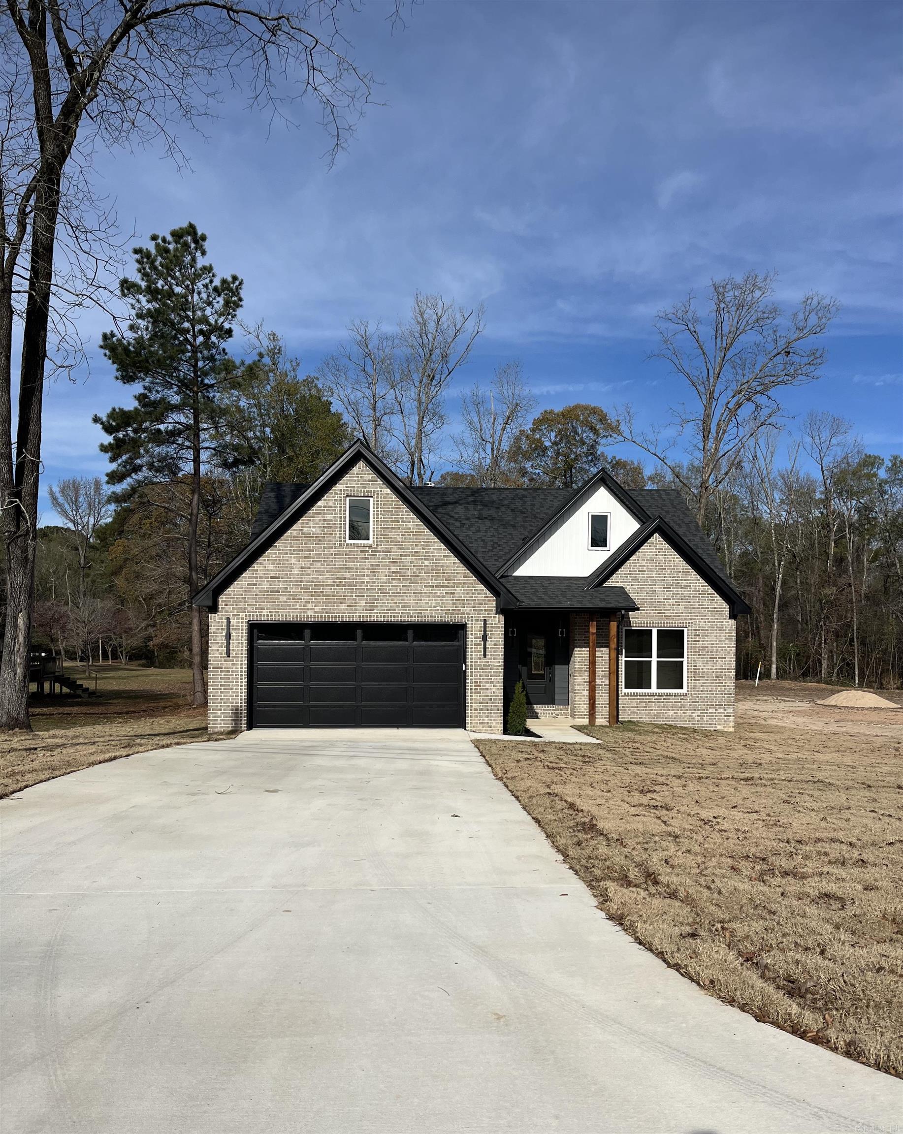 702 W Gum  Sheridan, AR