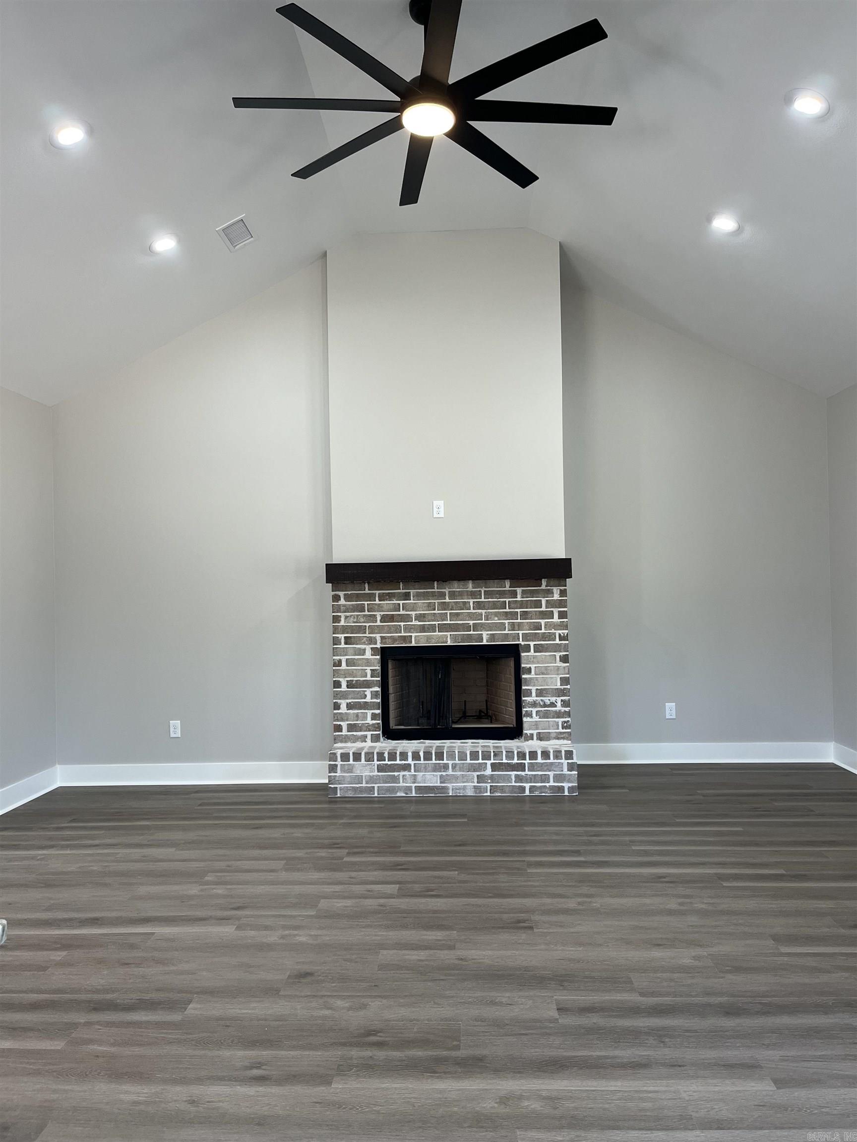 702 W Gum  Sheridan, AR