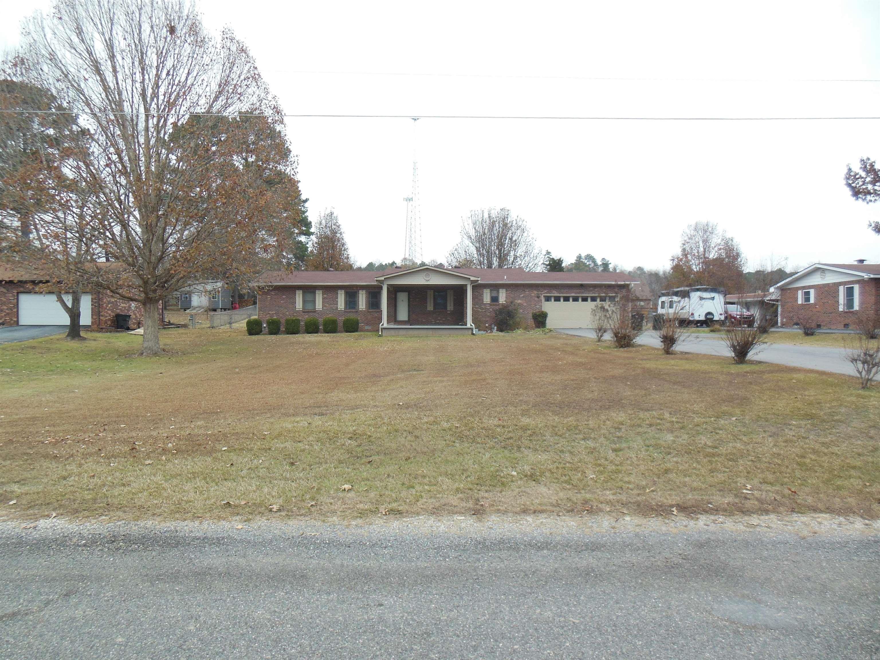 109 Circle R  Hot Springs, AR