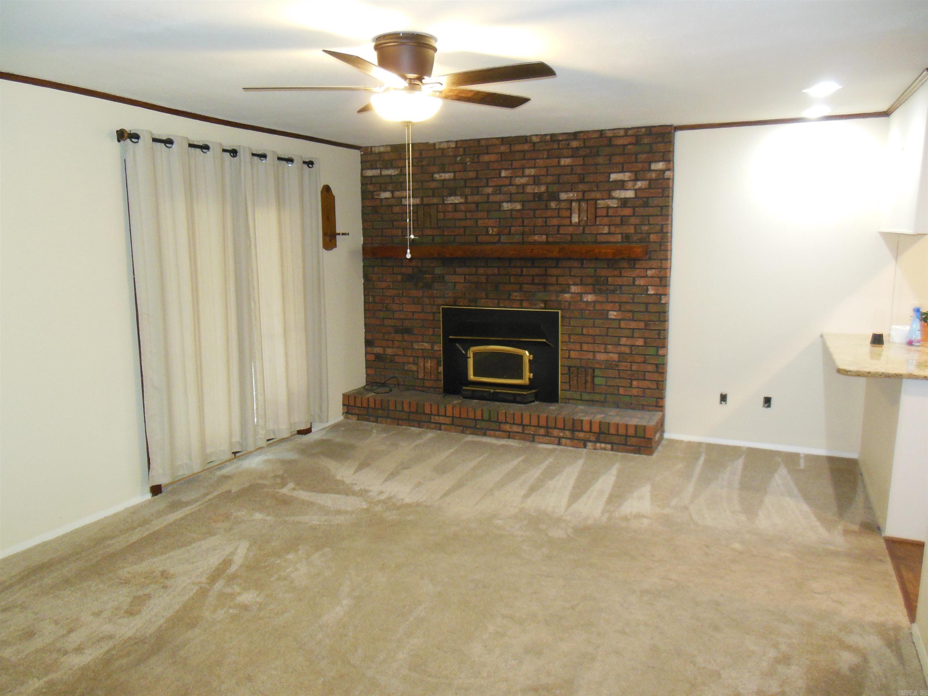 109 Circle R  Hot Springs, AR