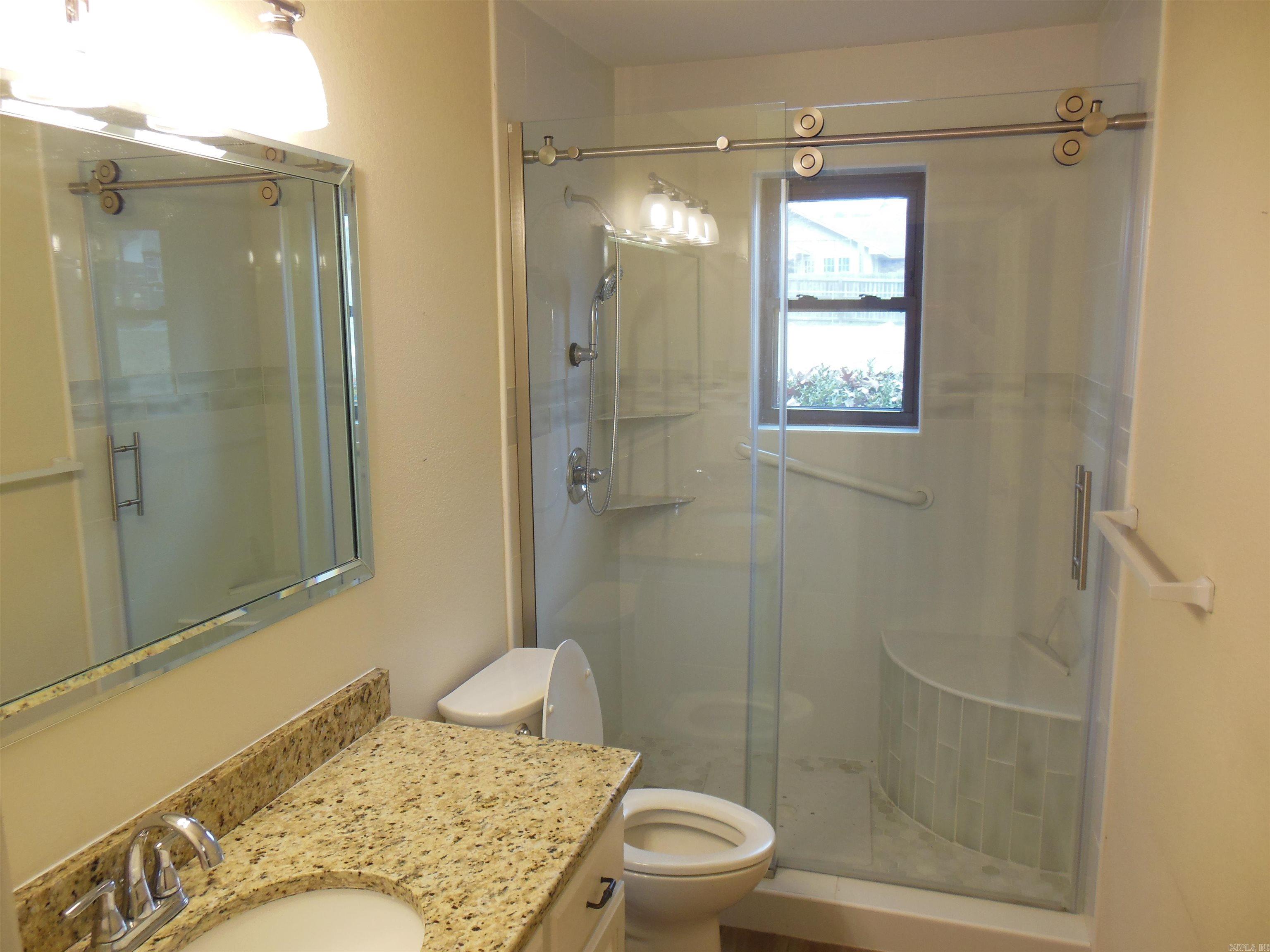 109 Circle R  Hot Springs, AR