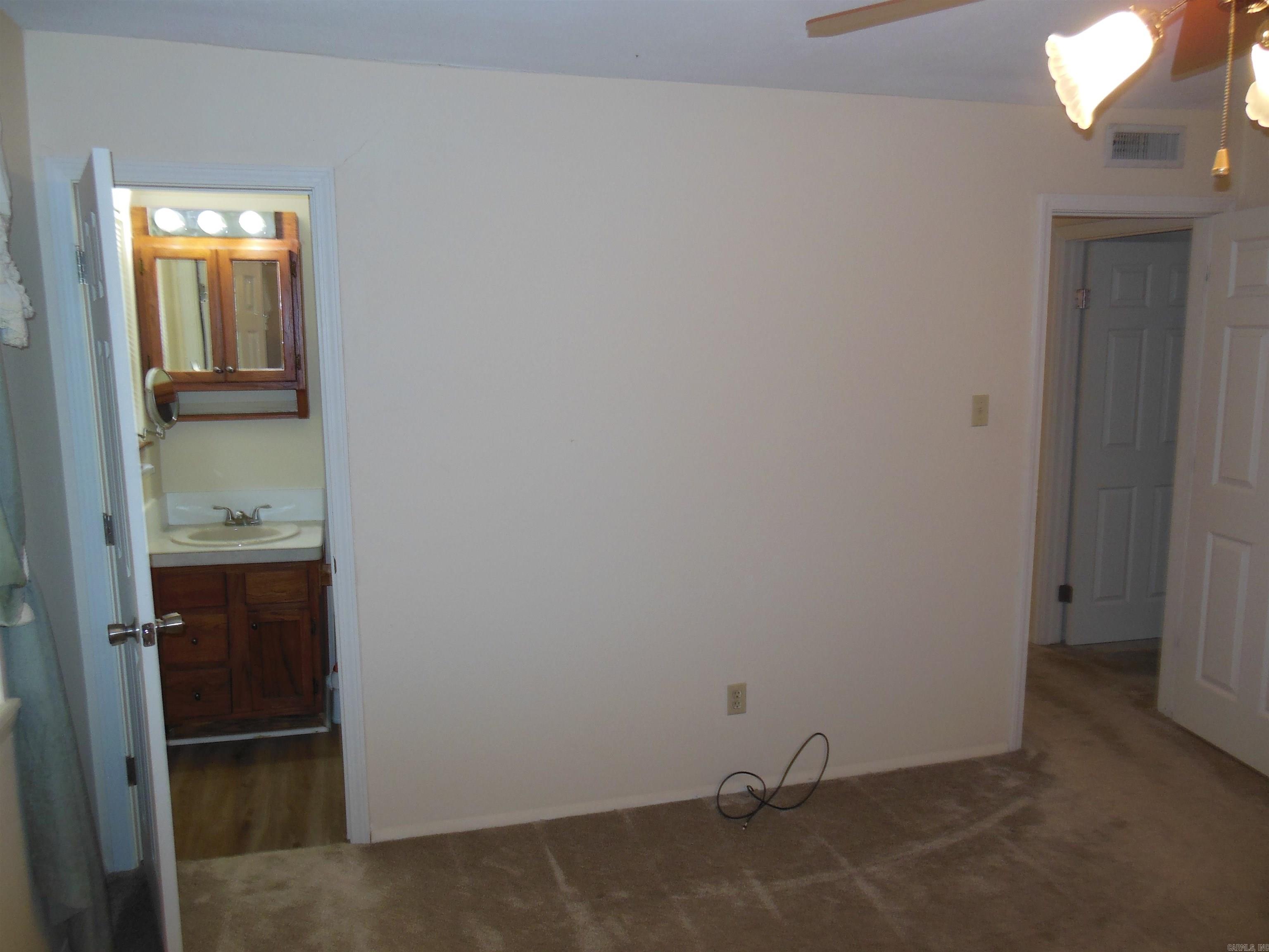 109 Circle R  Hot Springs, AR