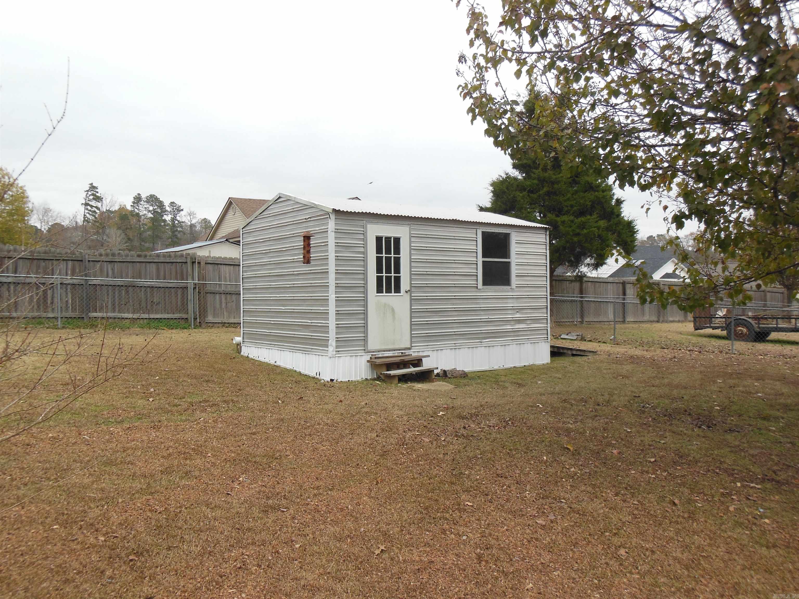 109 Circle R  Hot Springs, AR