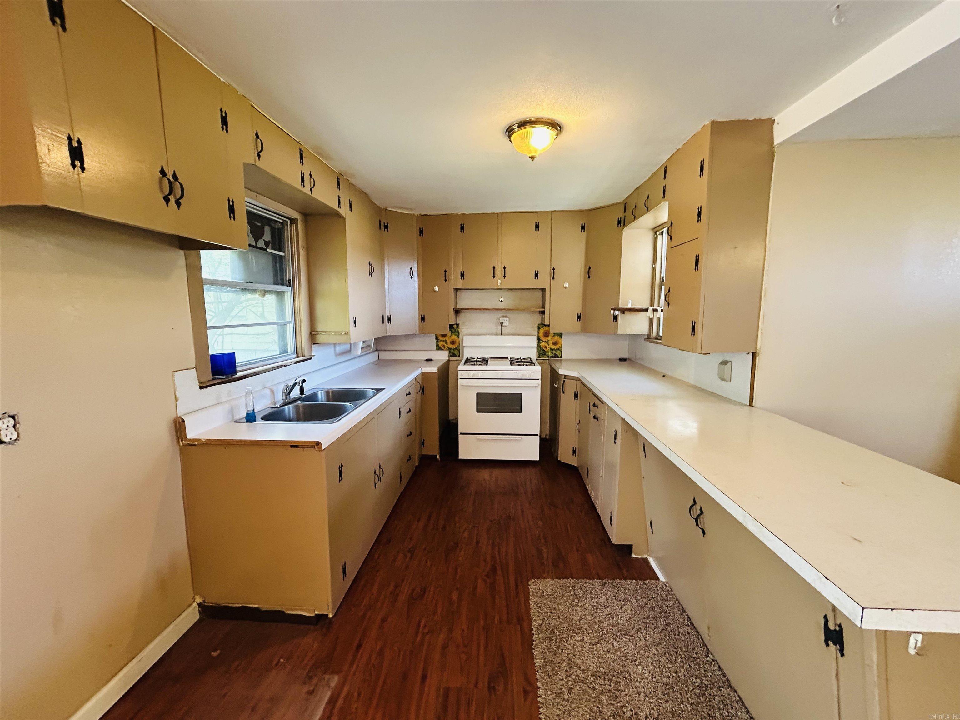 110 Saint Vincent St.  Morrilton, AR