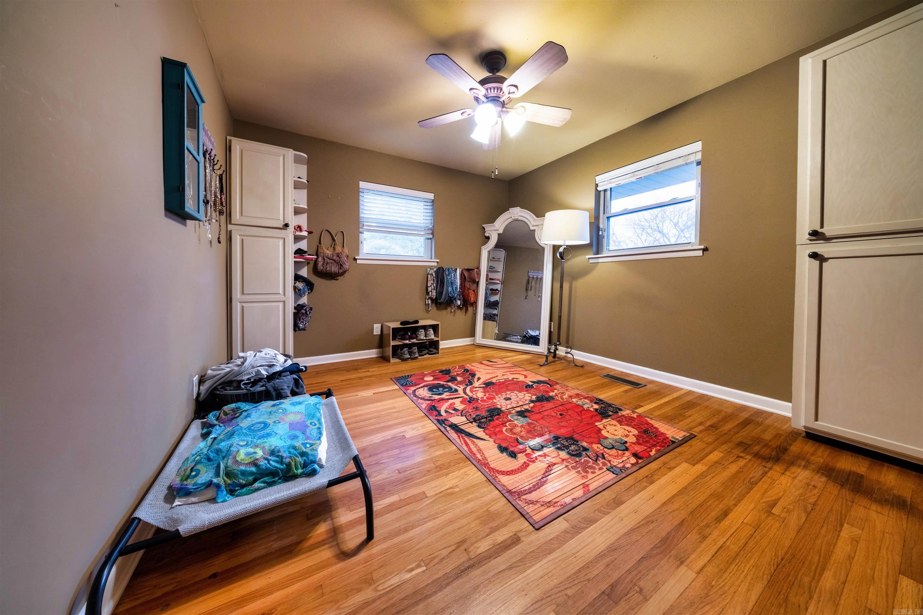 17 Oakwood Road Little Rock, AR 72202