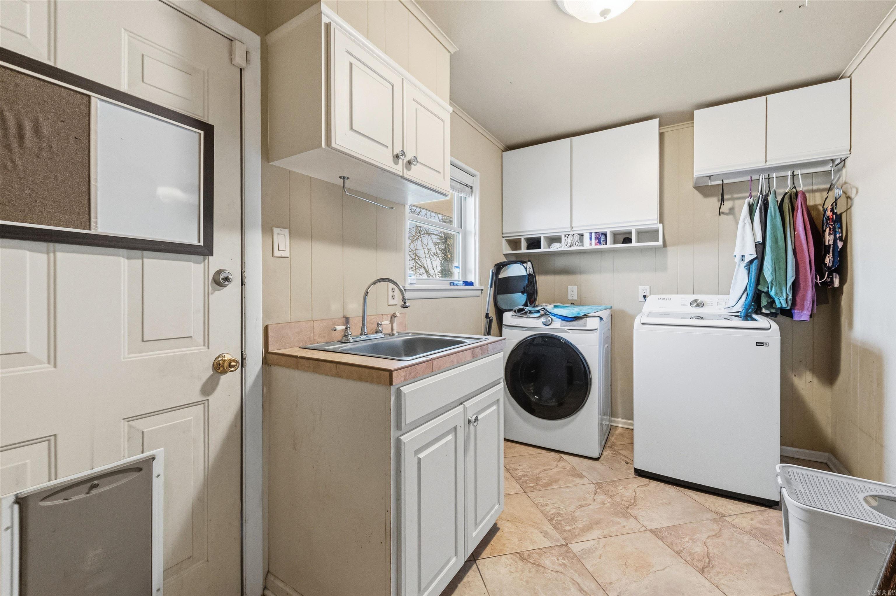 17 Oakwood  Little Rock, AR