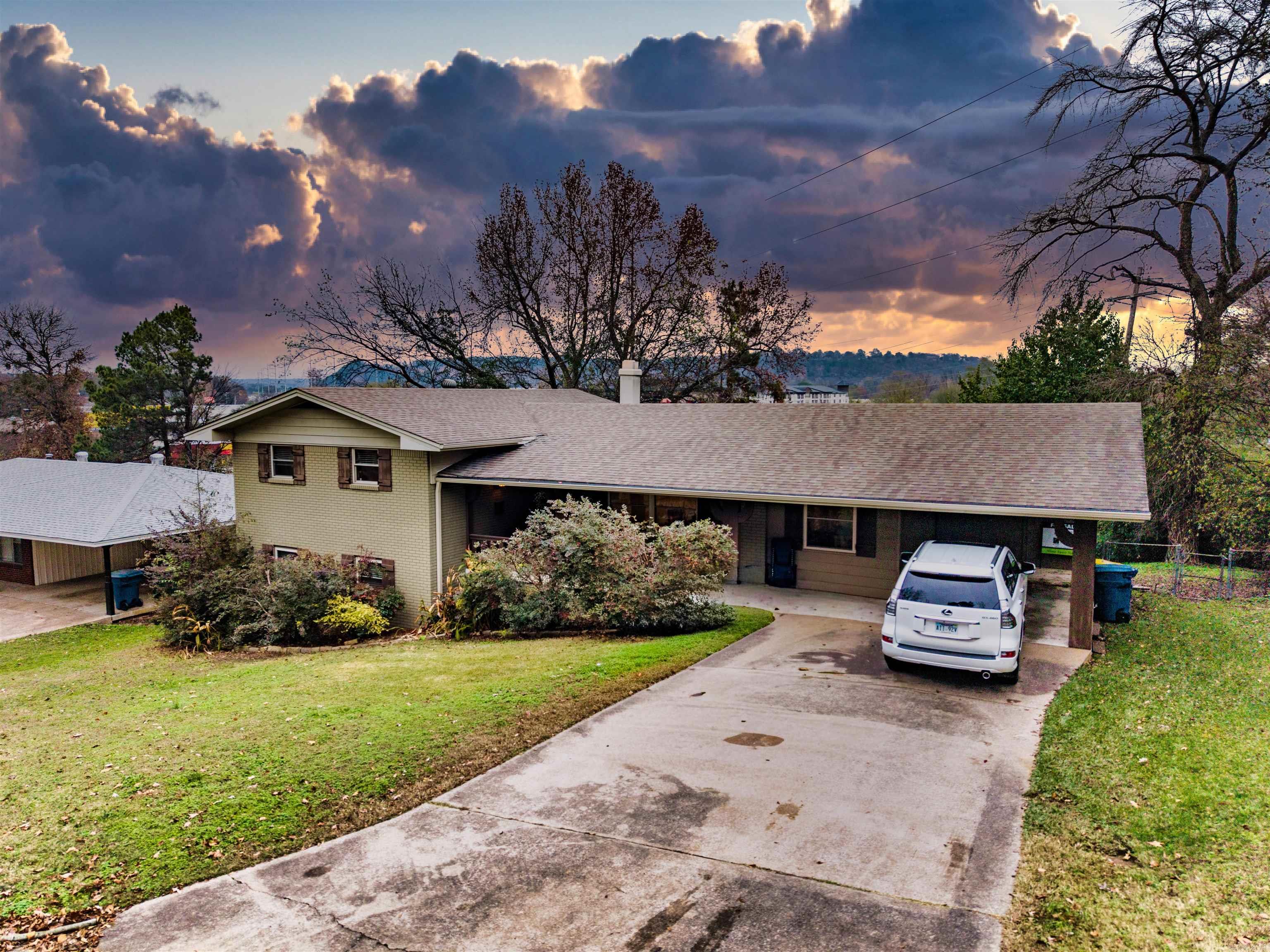 17 Oakwood  Little Rock, AR