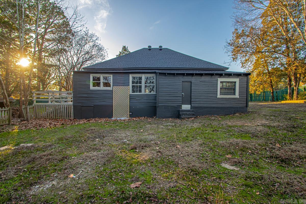 307 N 4th  Benton, AR