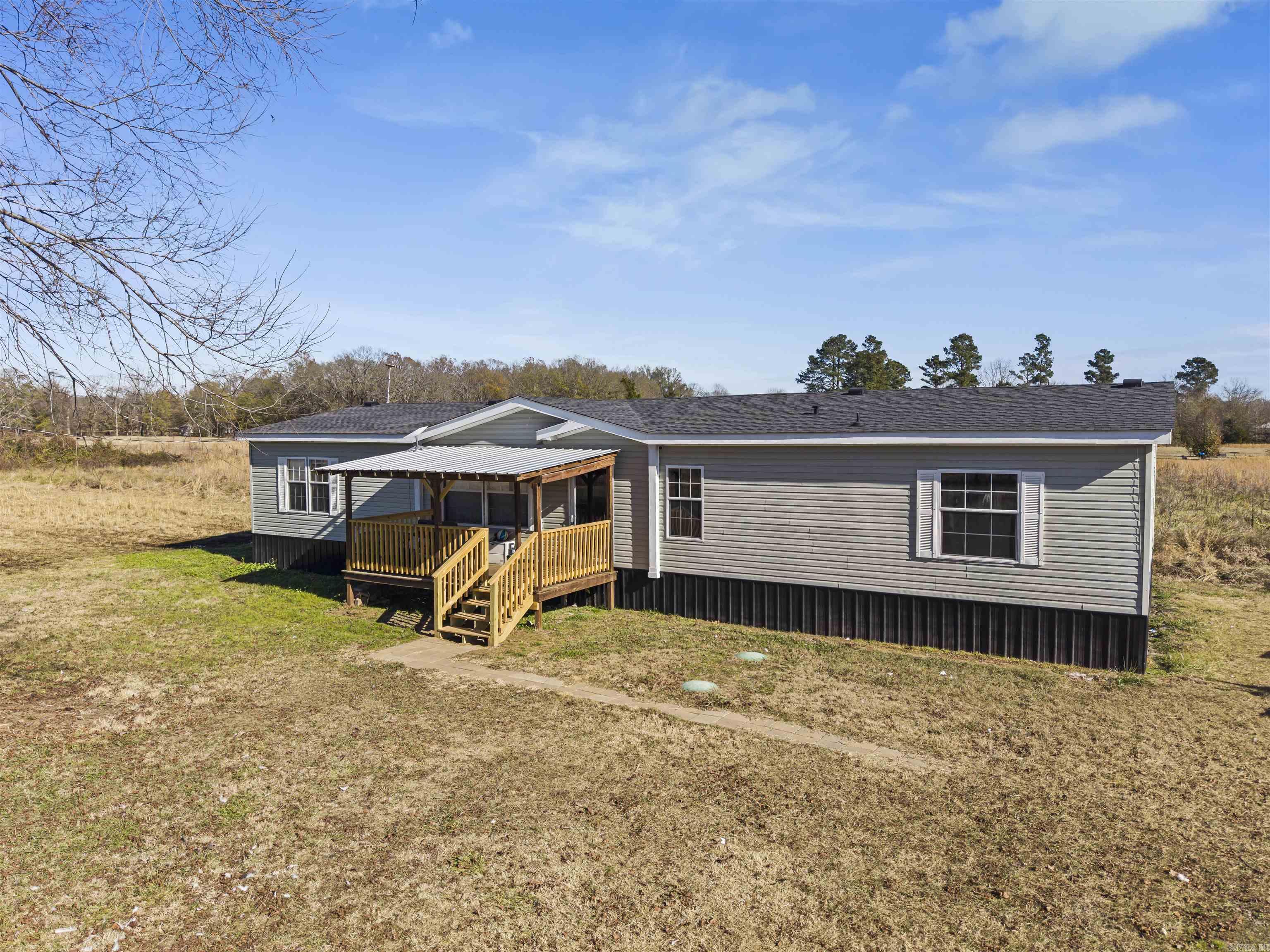 126 Denham  Morrilton, AR