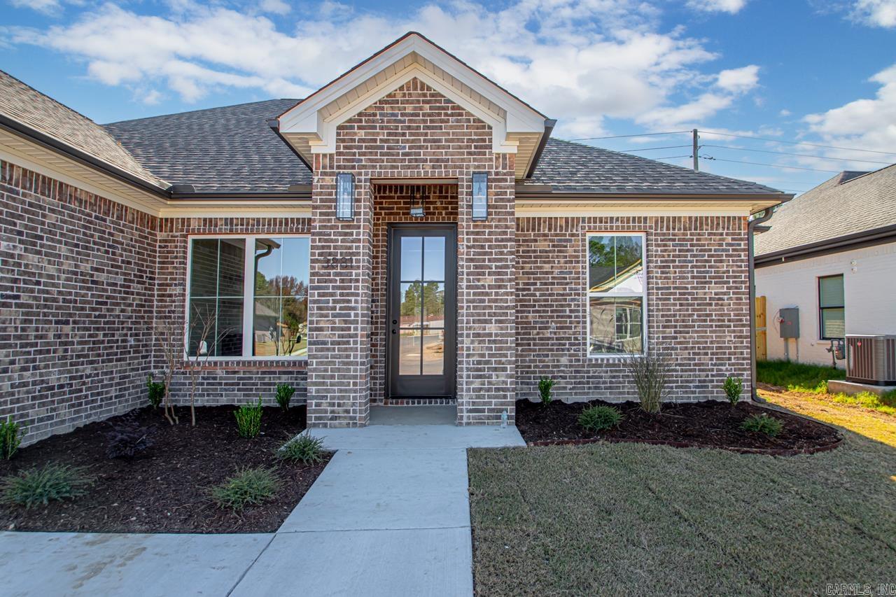 3881 Spencer Crossing  Benton, AR