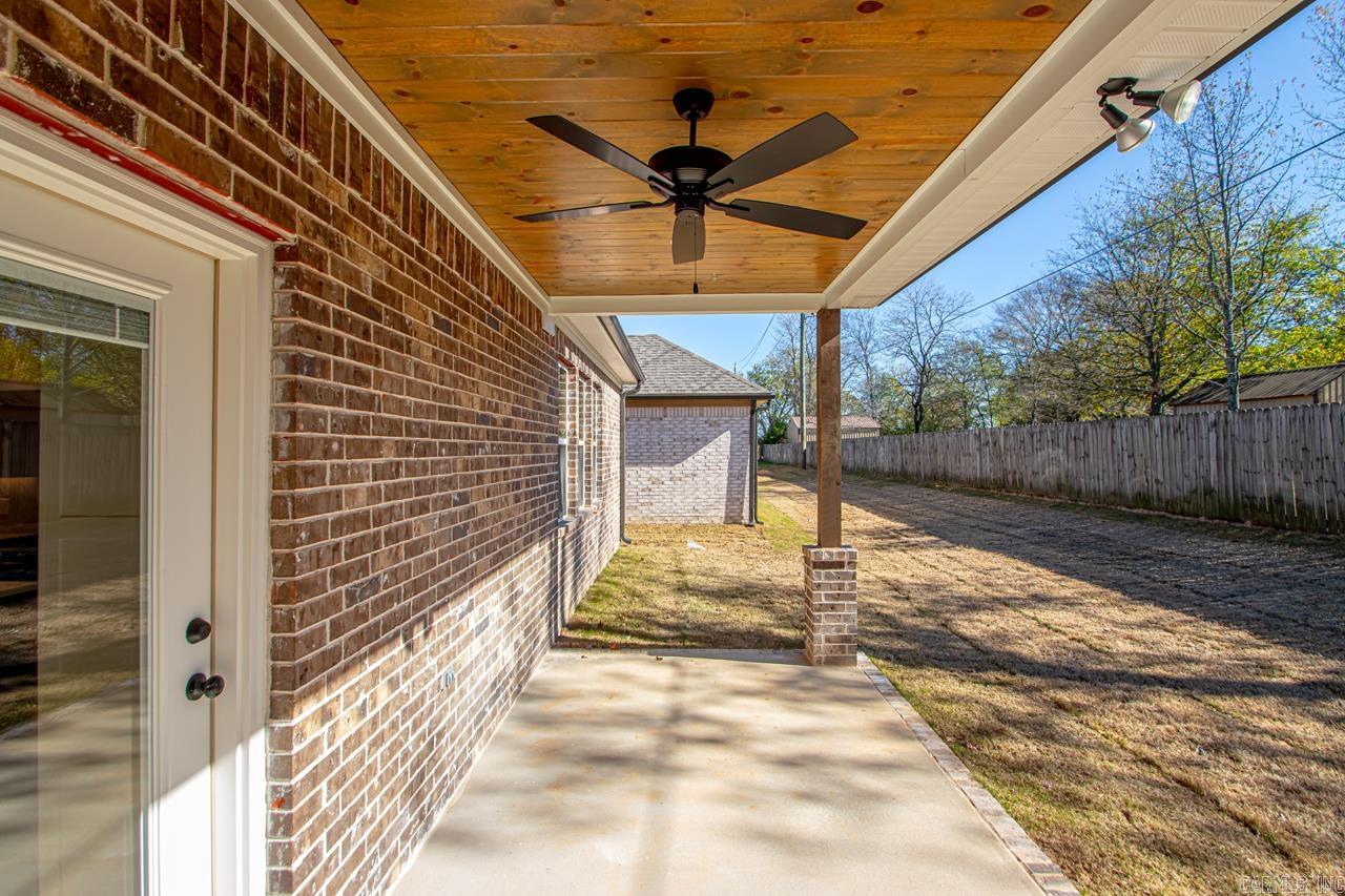 3881 Spencer Crossing  Benton, AR