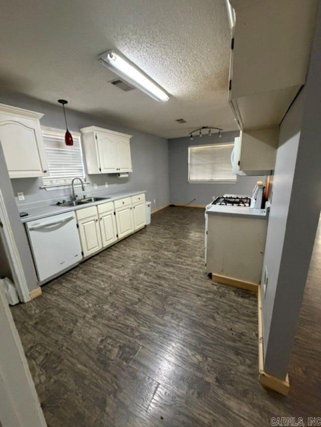 1502 West Center  Sheridan, AR