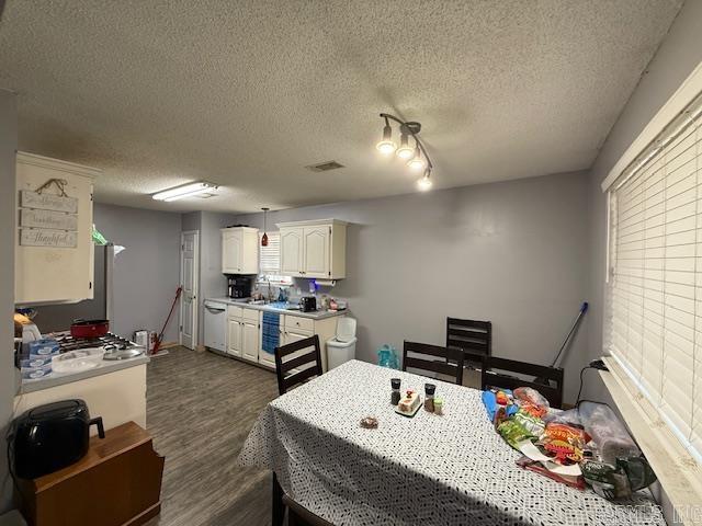 1502 West Center  Sheridan, AR