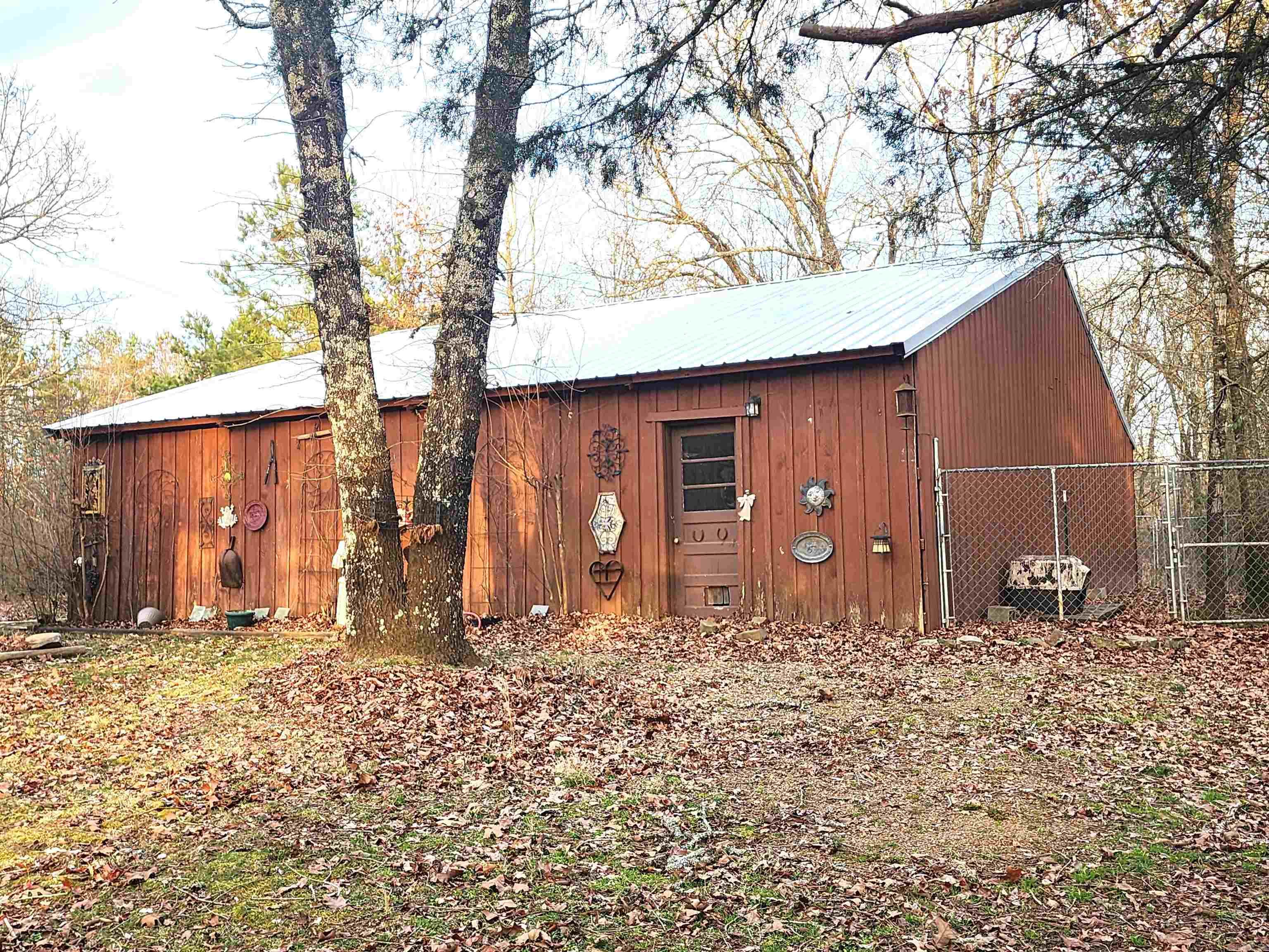 482 Polk Road 23  Cove, AR