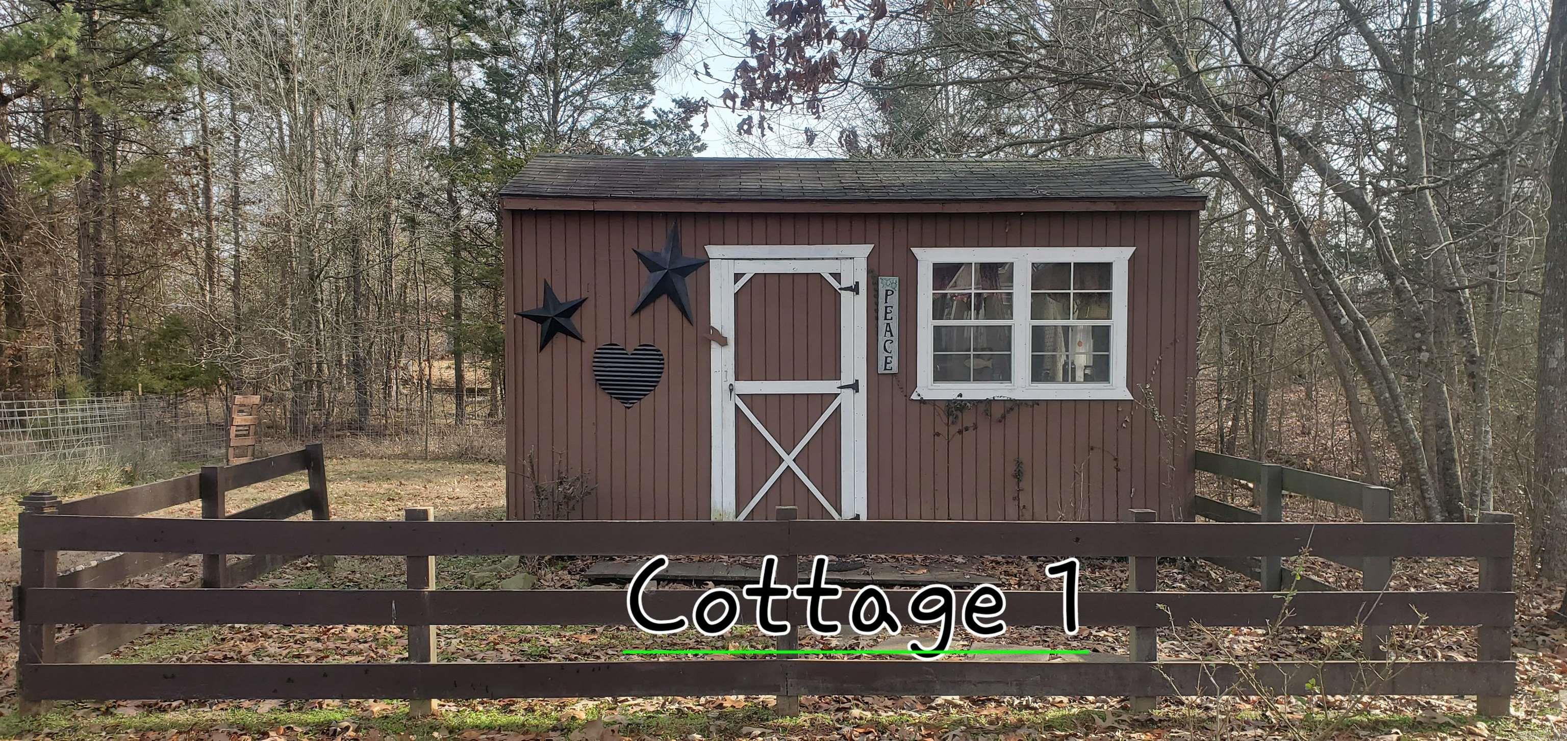 482 Polk Road 23  Cove, AR