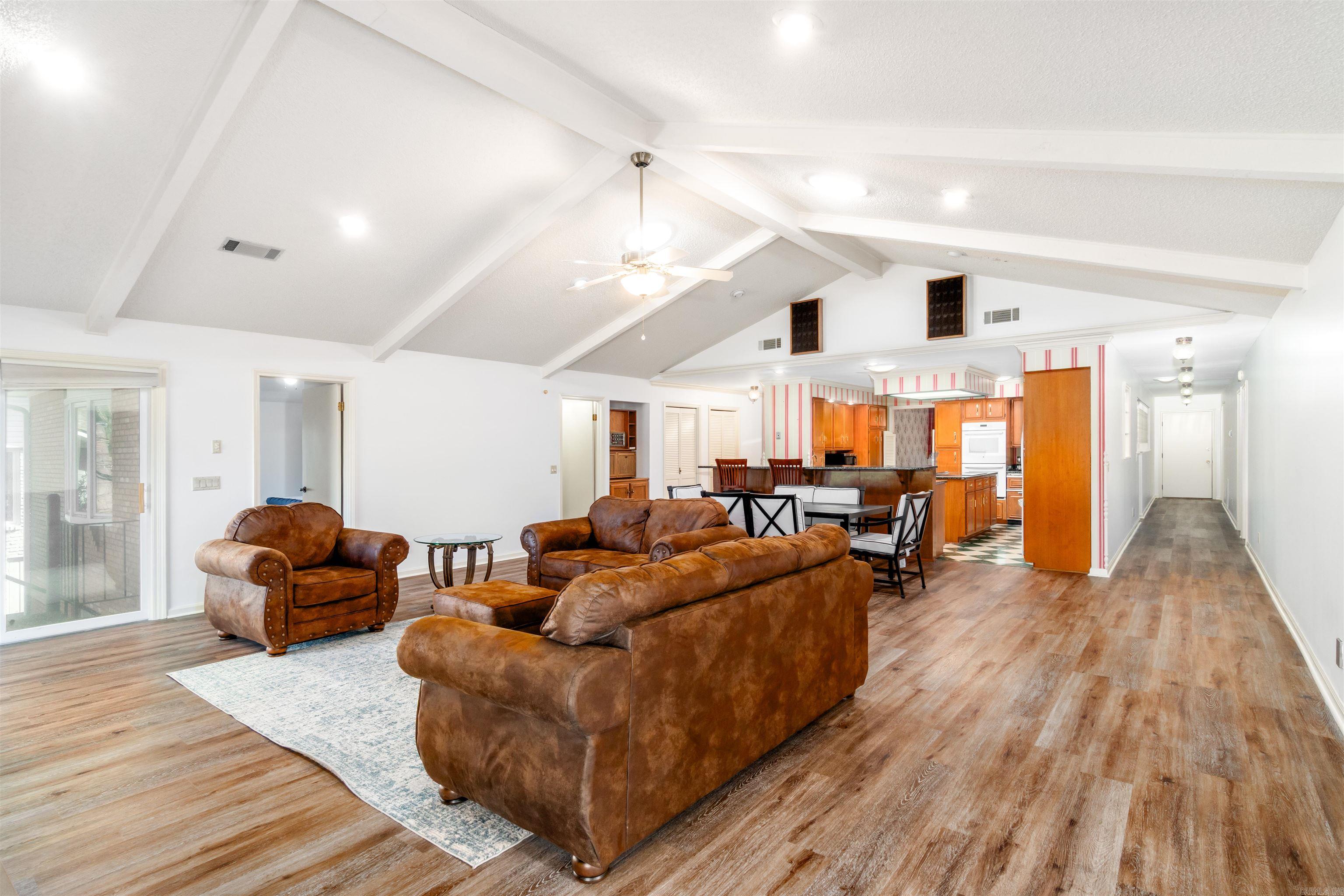 1 Ensenada  Hot Springs Village, AR