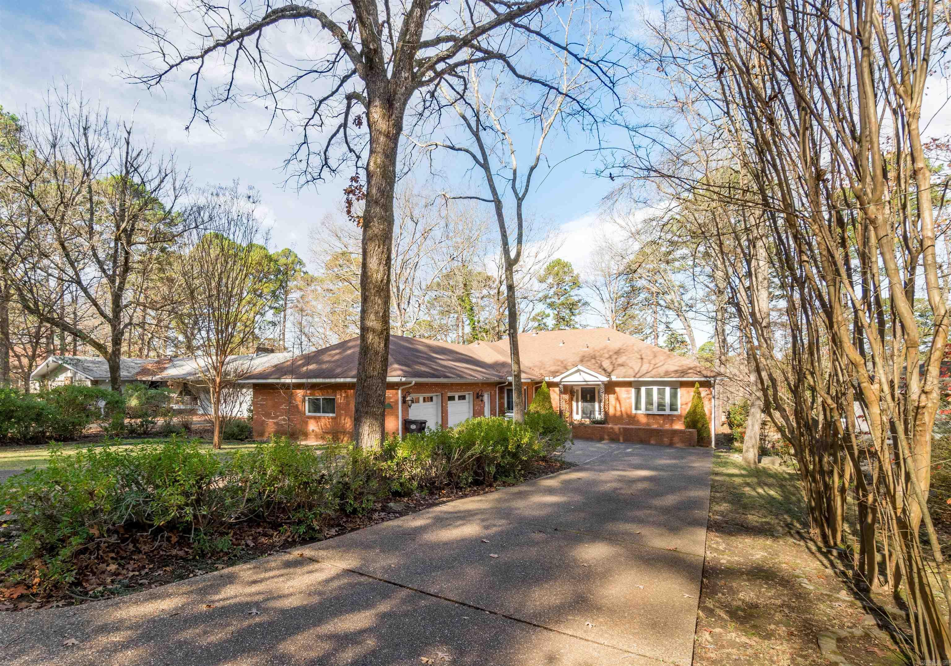 1 Ensenada  Hot Springs Village, AR