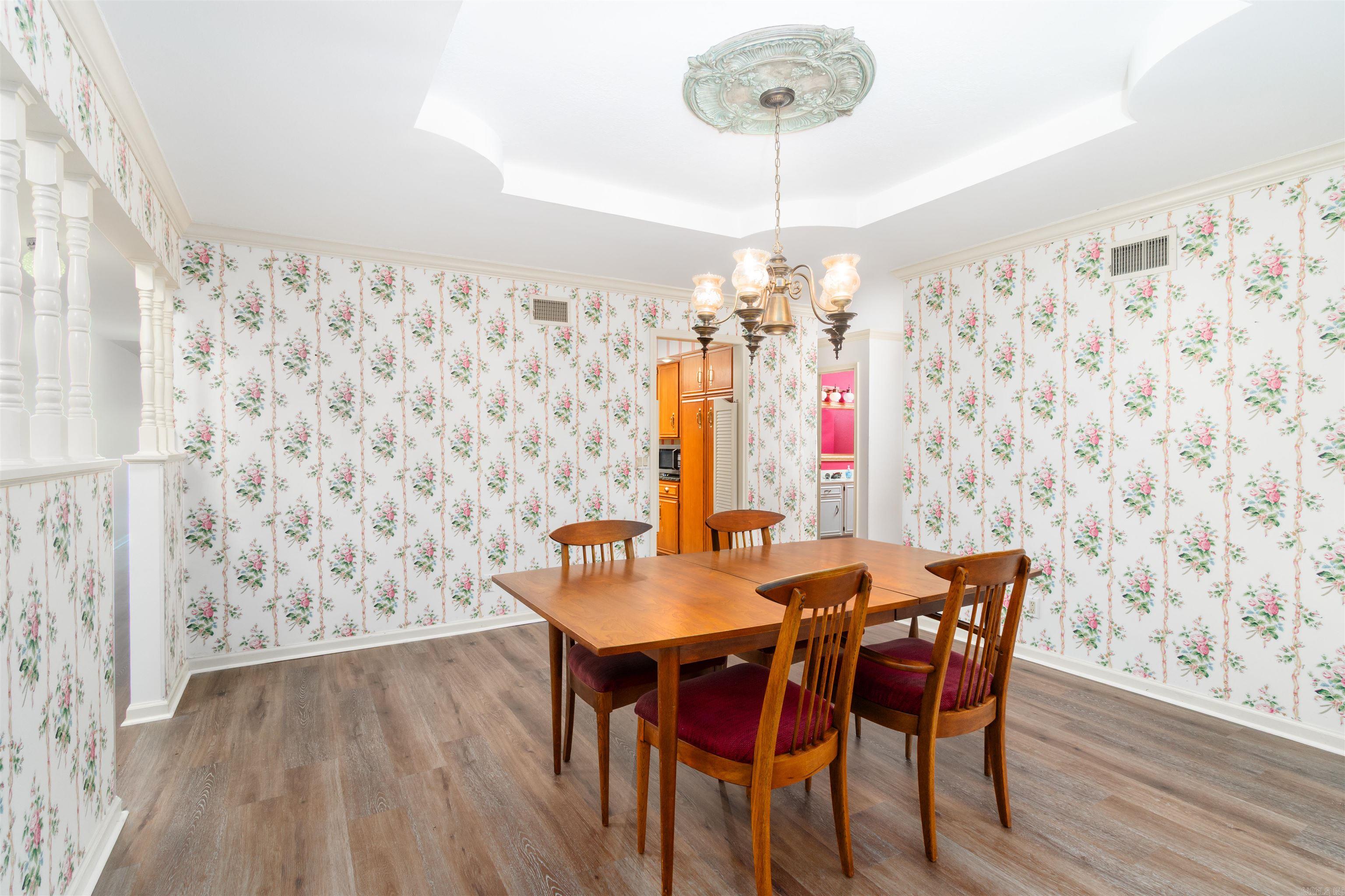 1 Ensenada  Hot Springs Village, AR