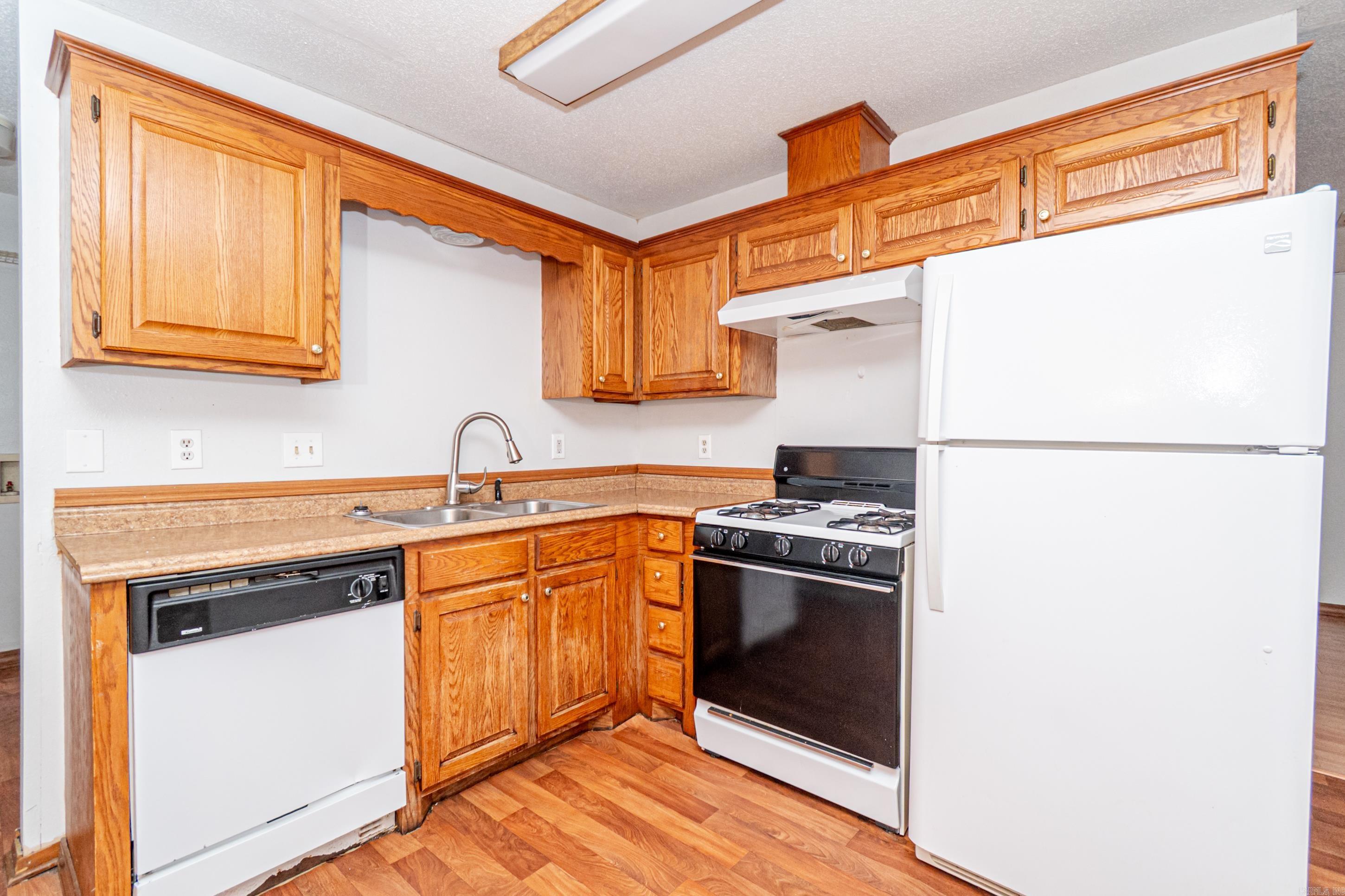 700 W 5th  El Dorado, AR