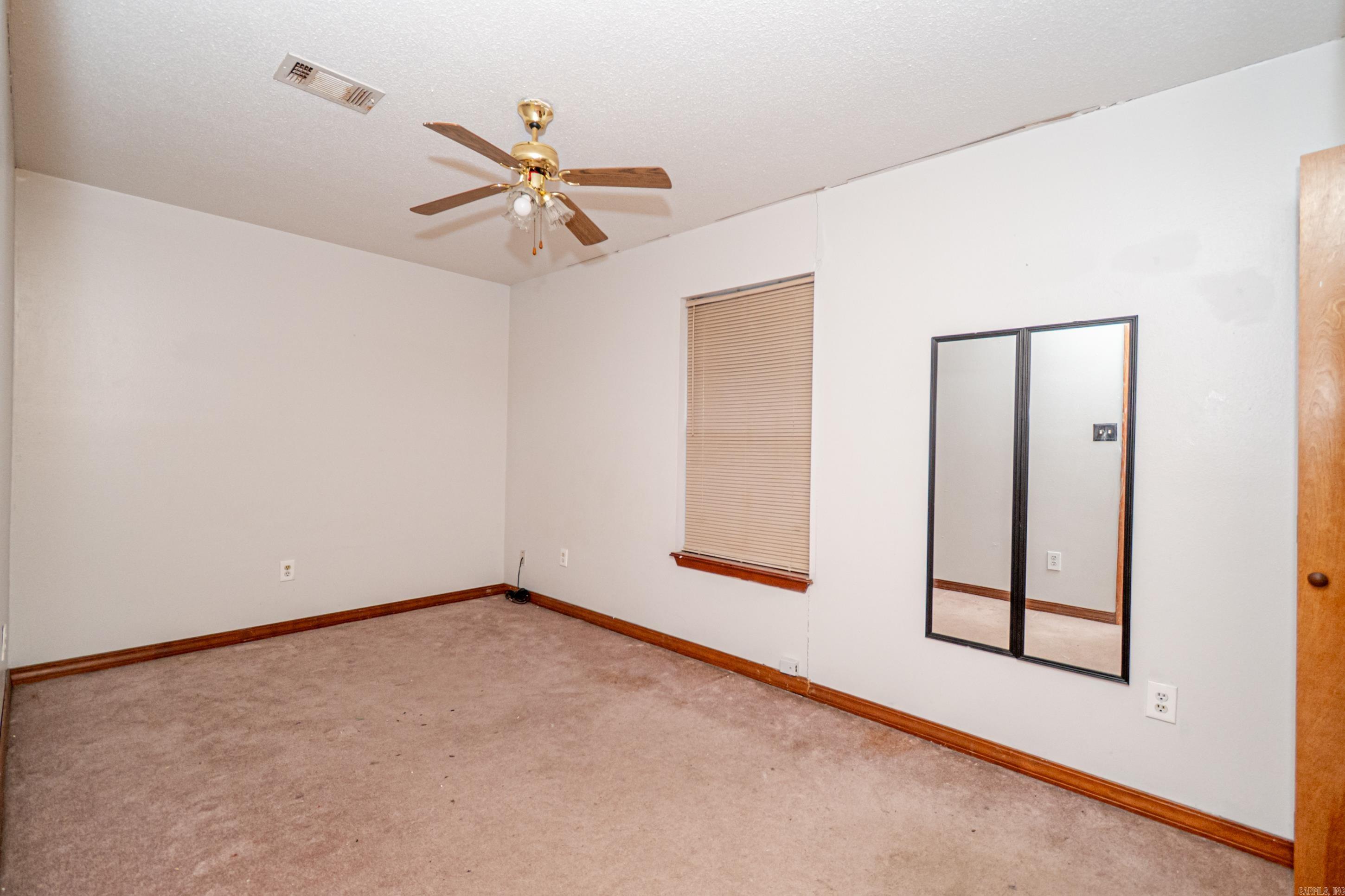 700 W 5th  El Dorado, AR