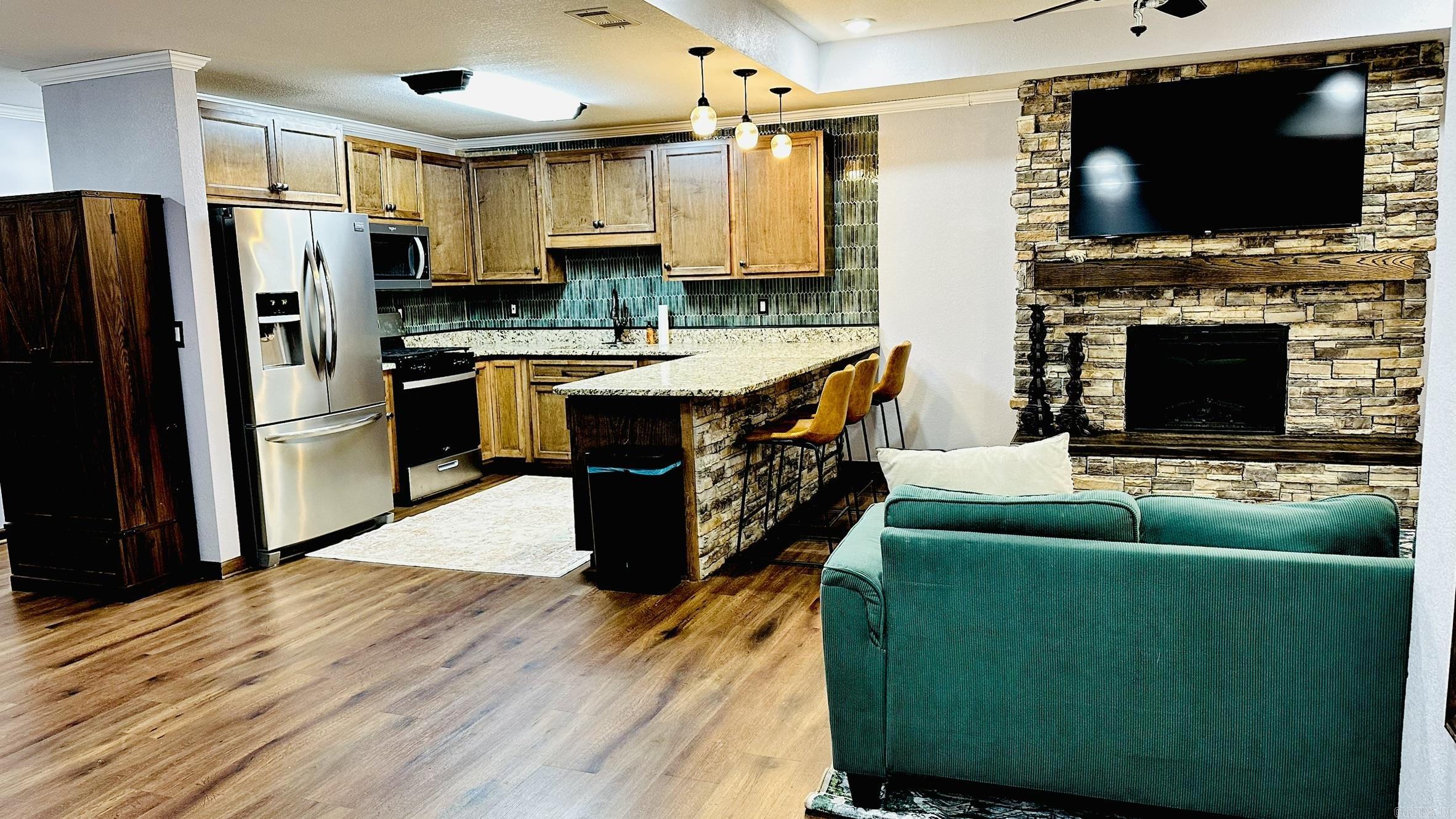 708 W walnut  Walnut Ridge, AR