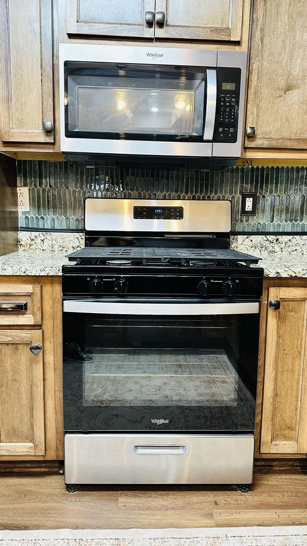 708 W walnut  Walnut Ridge, AR