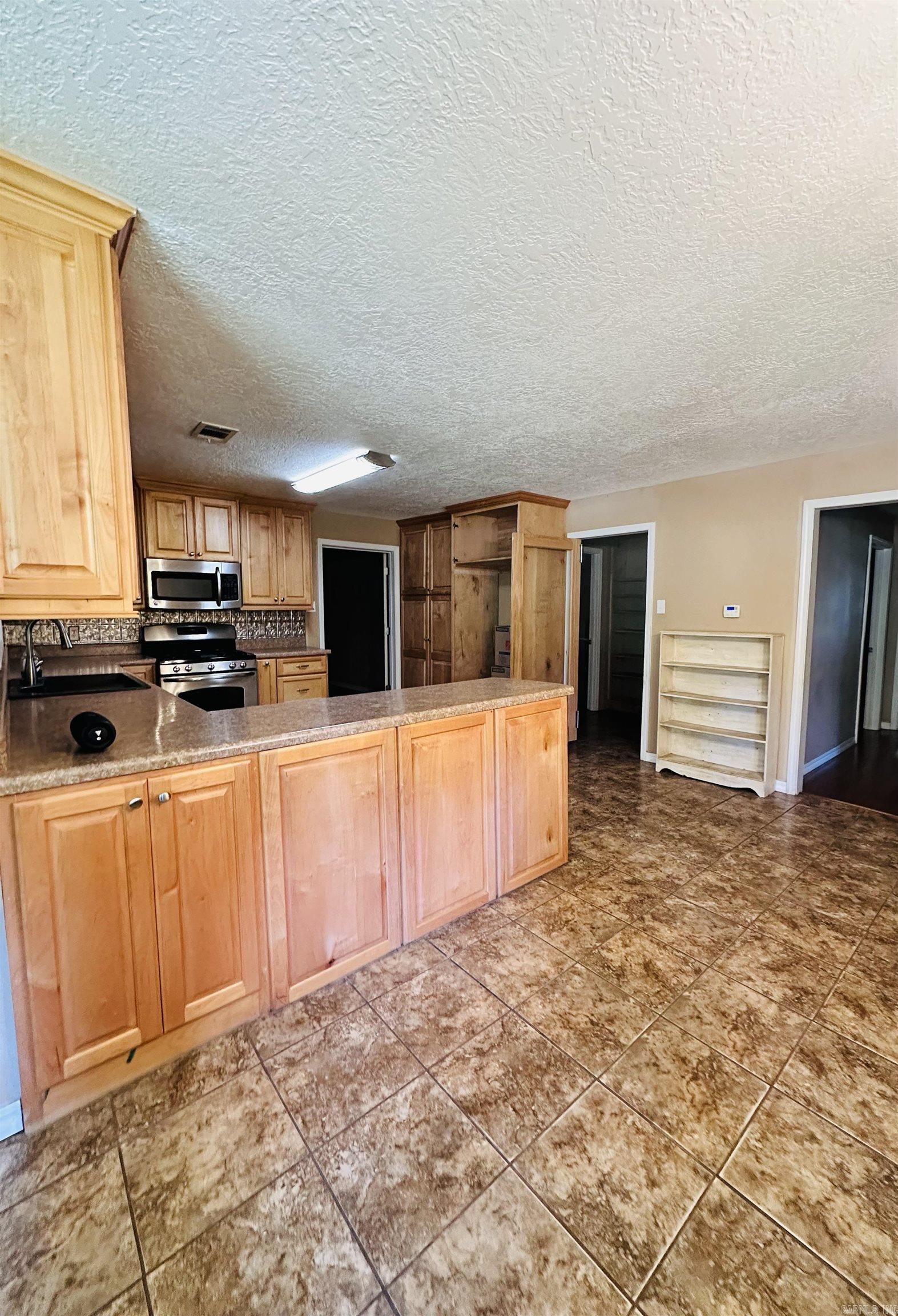 5980 Cord  Newark, AR