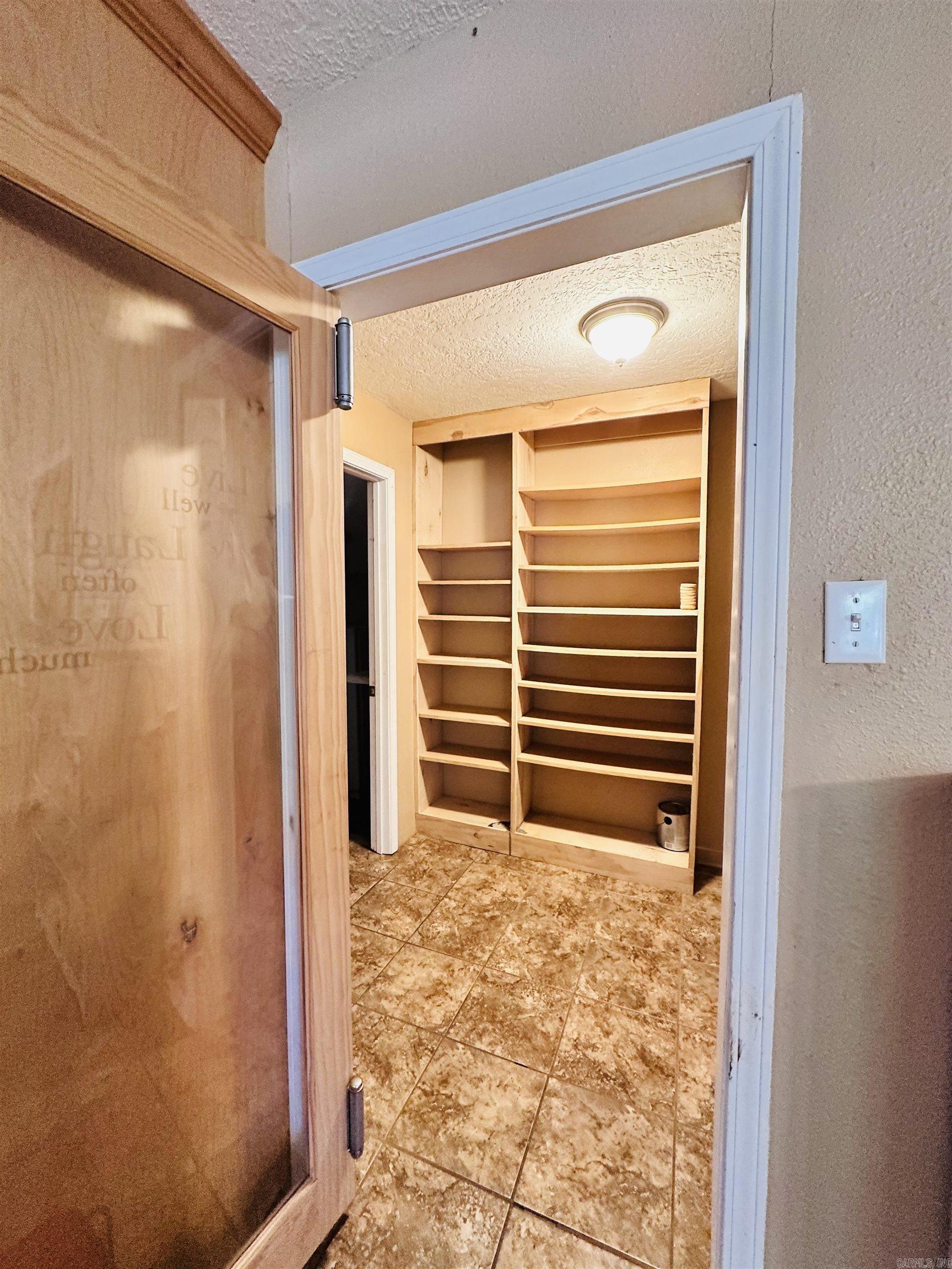 5980 Cord  Newark, AR