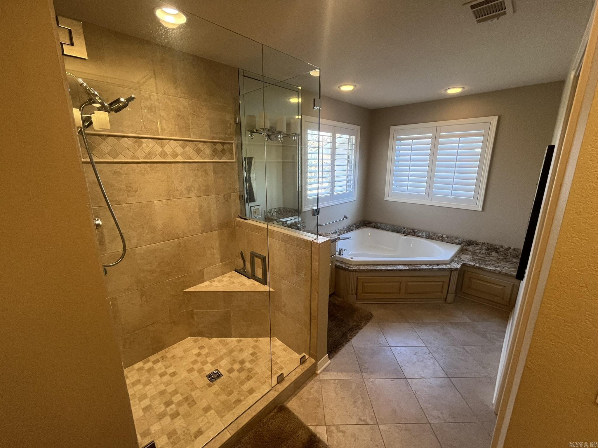 16 Heraldia Lane  Hot Springs Village, AR