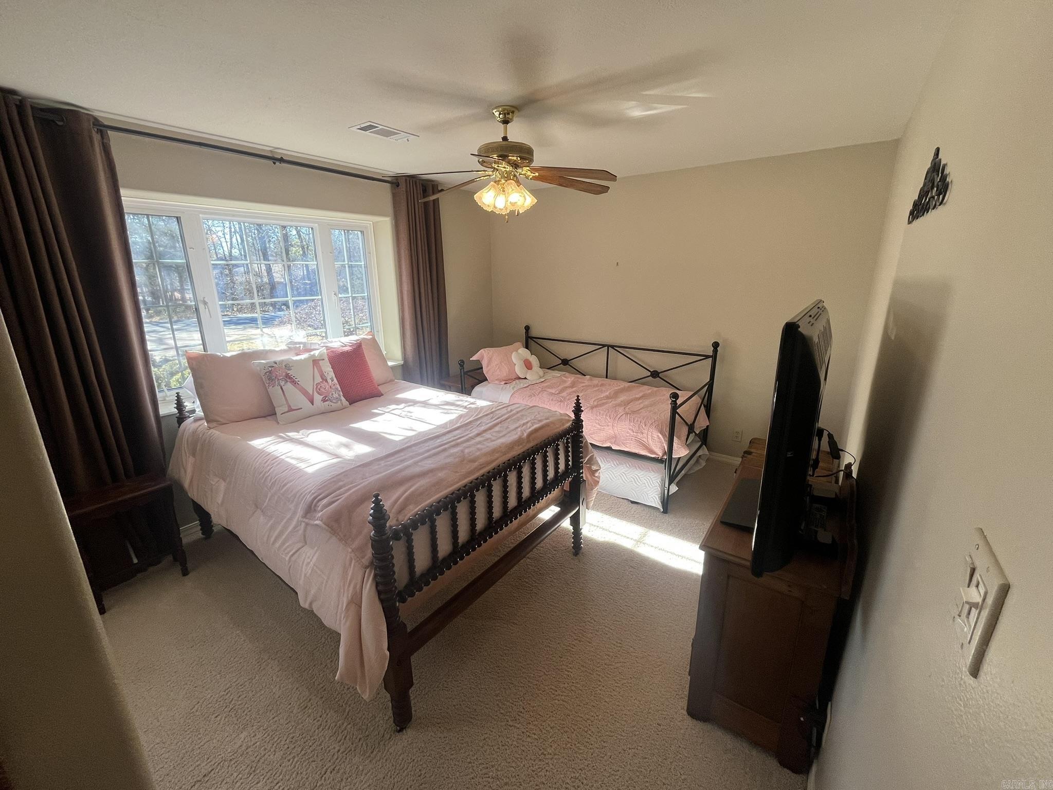 16 Heraldia Lane  Hot Springs Village, AR