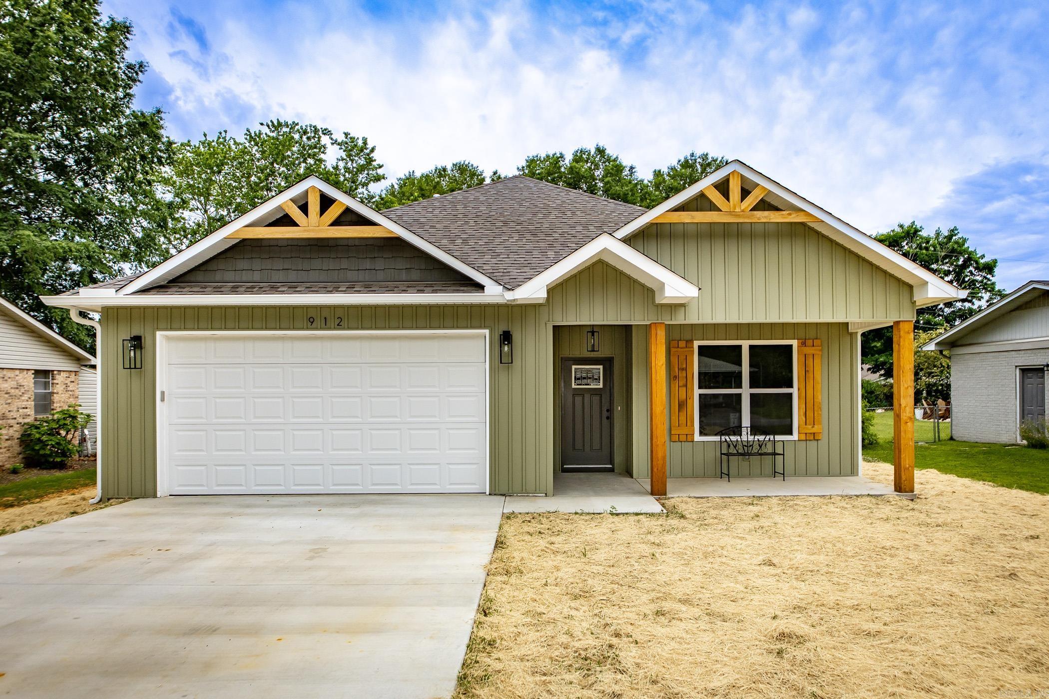 912 Lakeshore  Heber Springs, AR