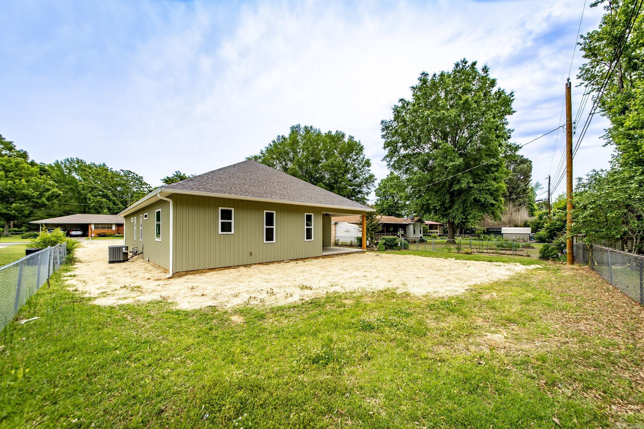 912 Lakeshore  Heber Springs, AR