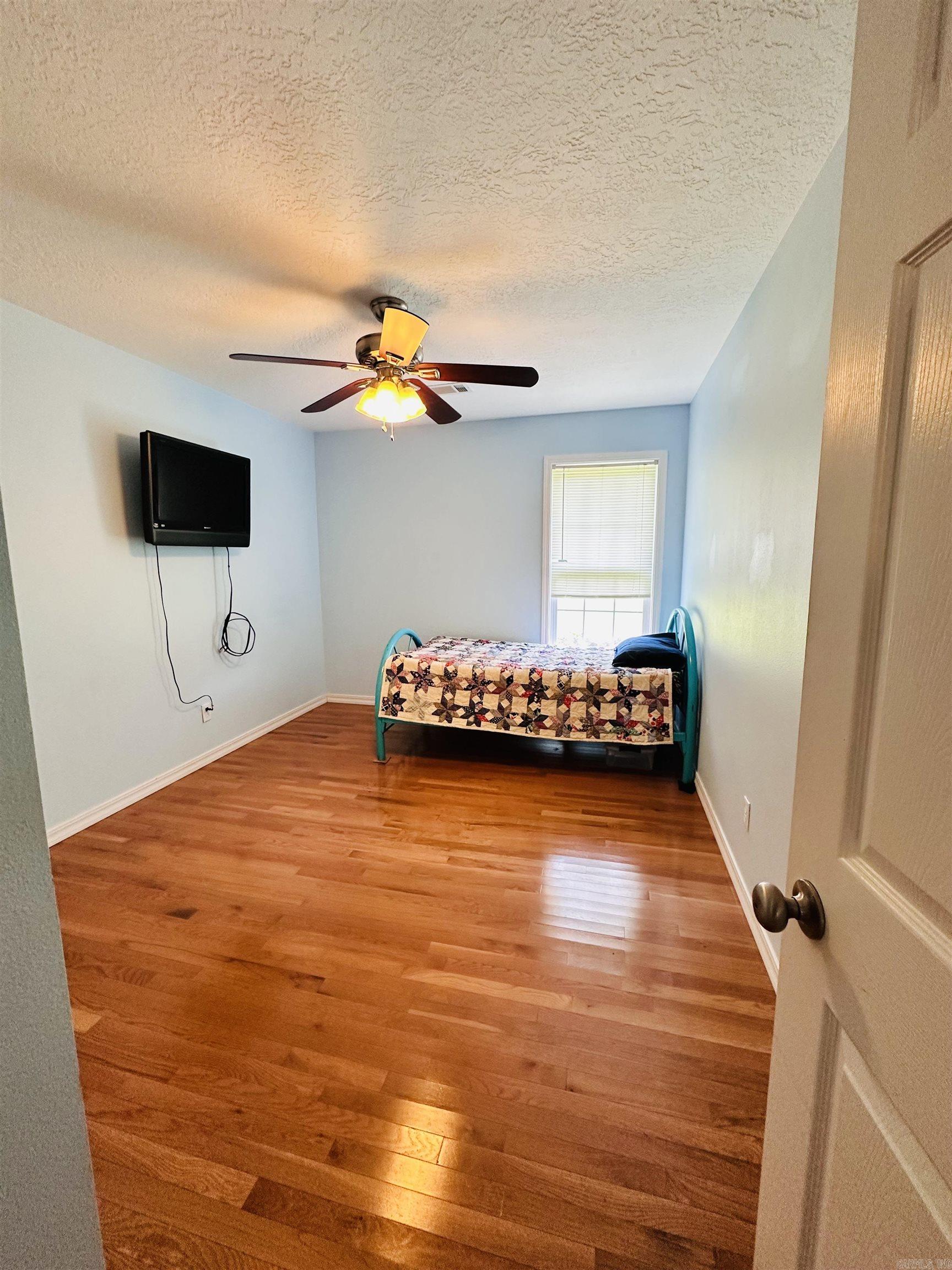 5976 Cord  Newark, AR