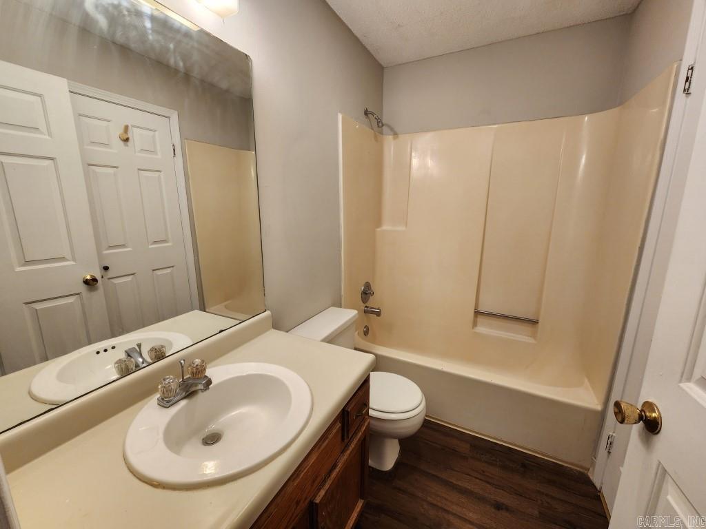 7711 South  Little Rock, AR