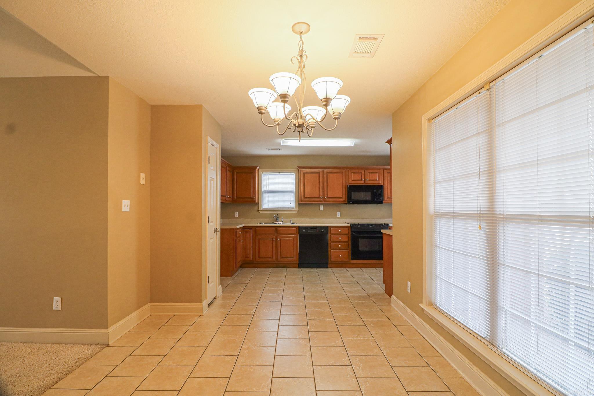 1509 hemingway  Jonesboro, AR