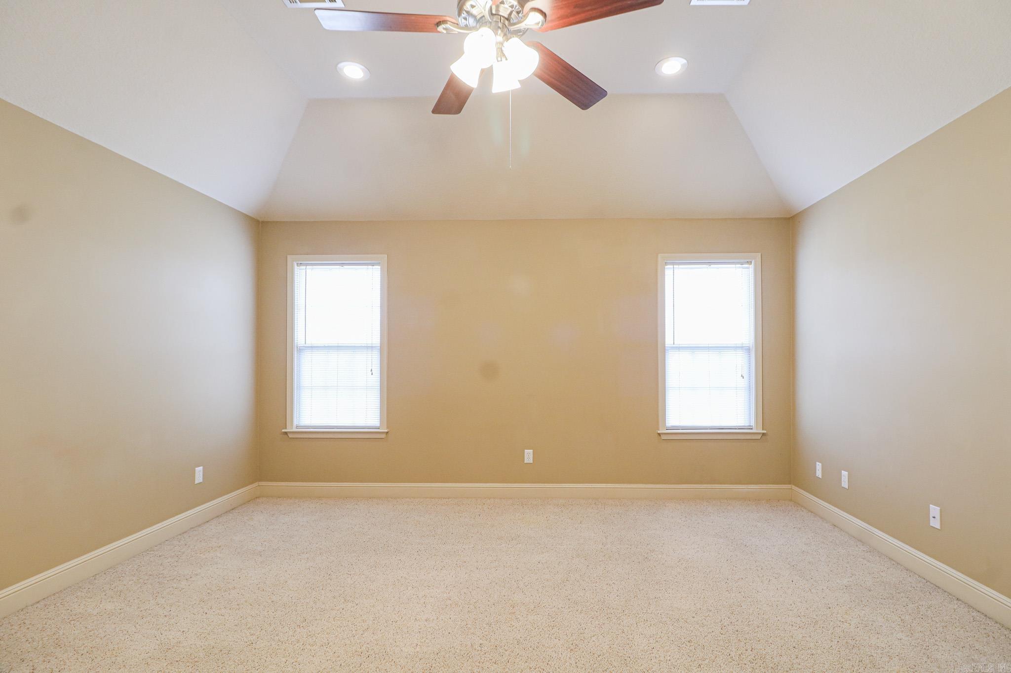 1509 hemingway  Jonesboro, AR