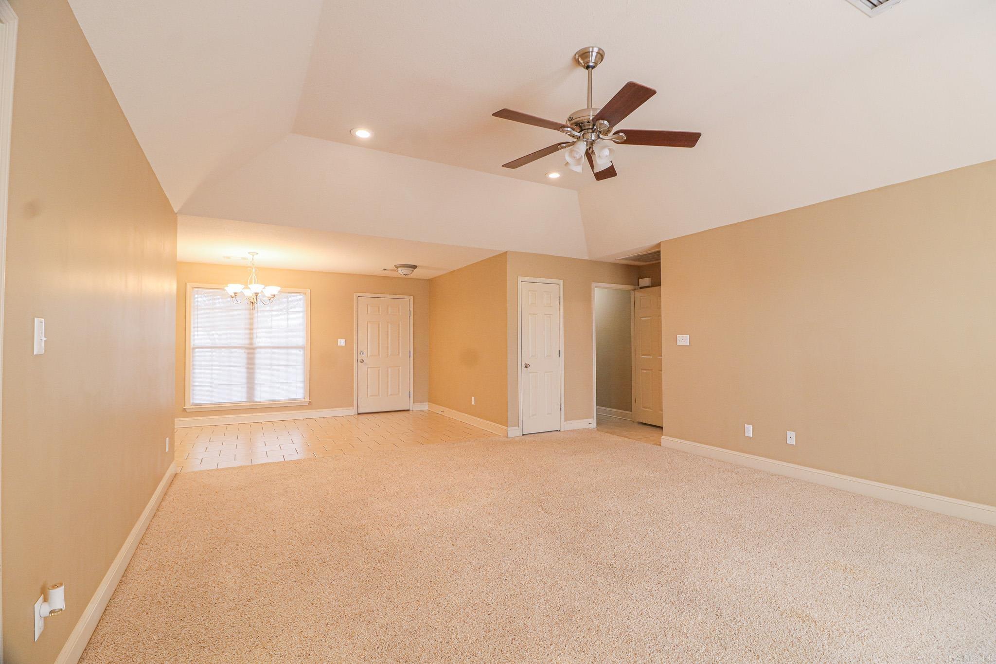 1509 hemingway  Jonesboro, AR