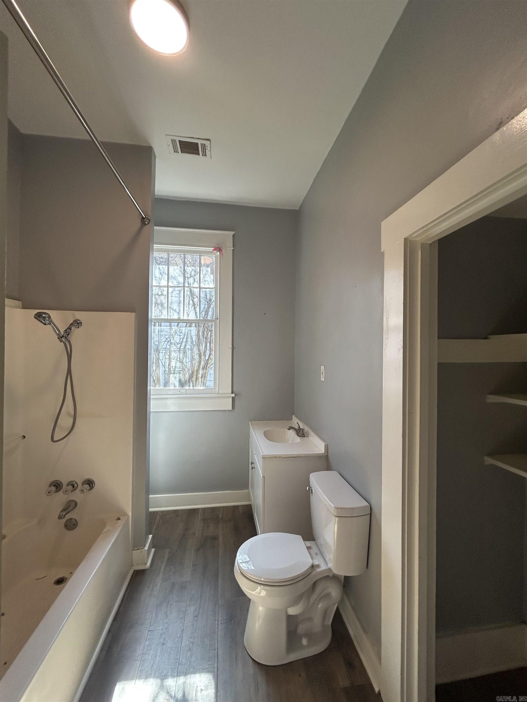 1601 Hanger  Little Rock, AR