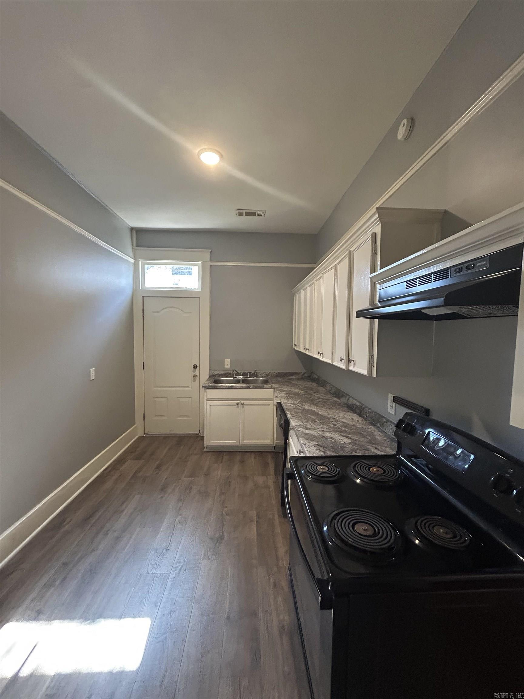 1601 Hanger  Little Rock, AR