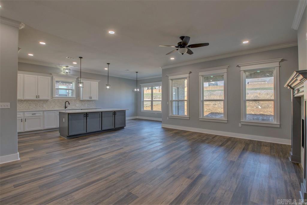 9717 Cliffside  Sherwood, AR